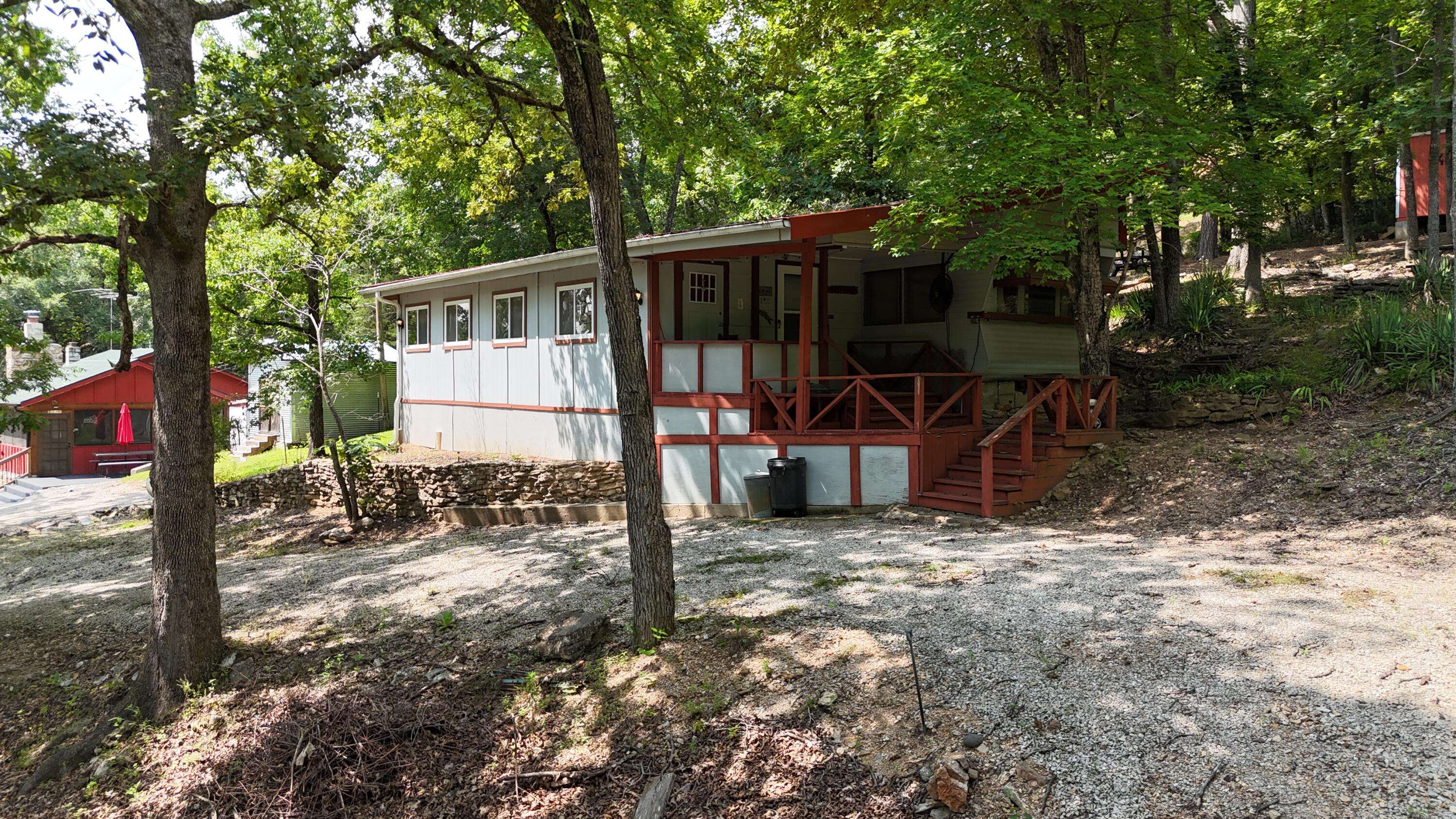 19481 Big Creek RD, Shell Knob, MO 65747