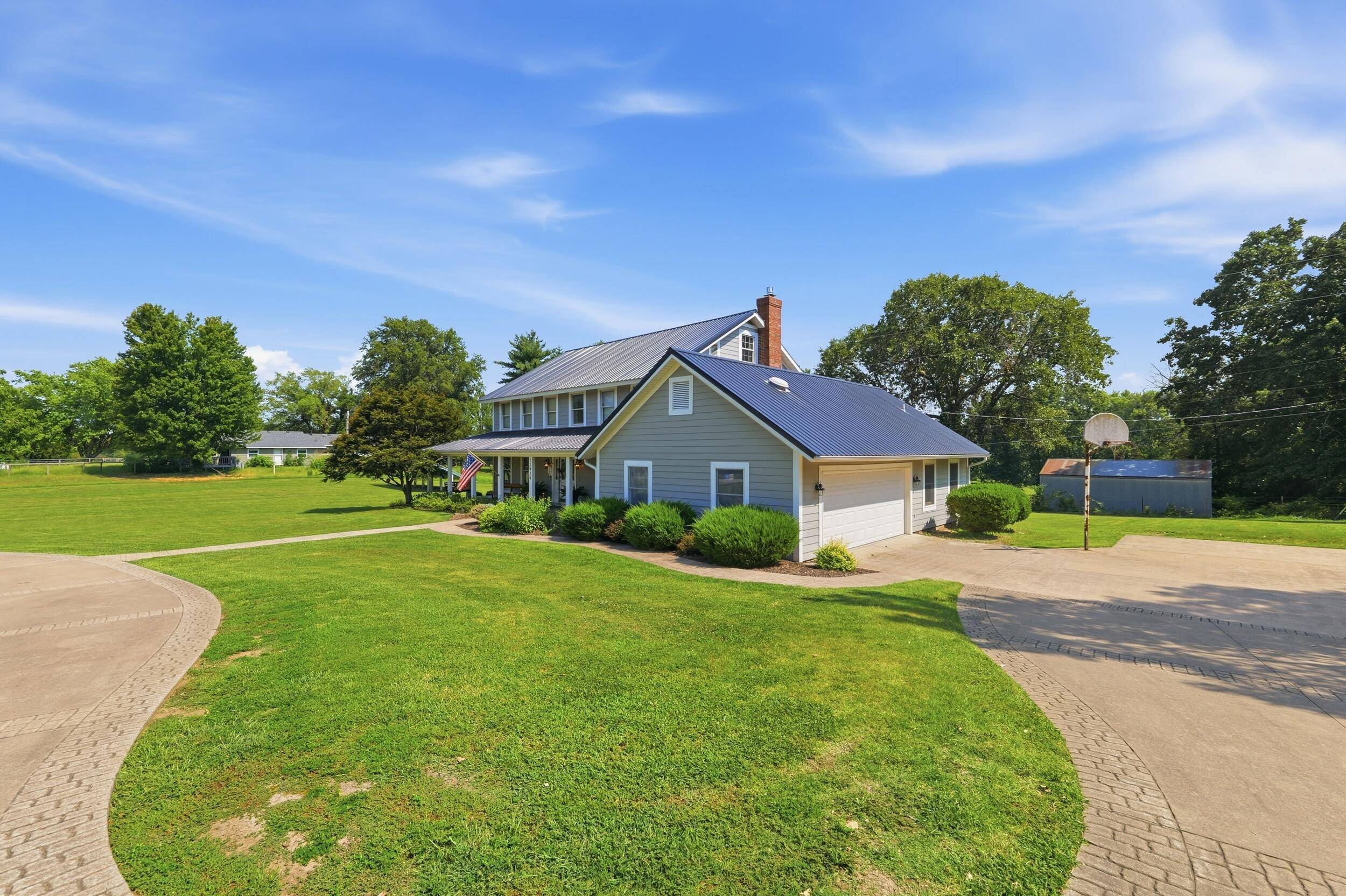 12929 Linden DR, Neosho, MO 64850
