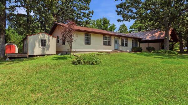 651 Plainview DR, Houston, MO 65483