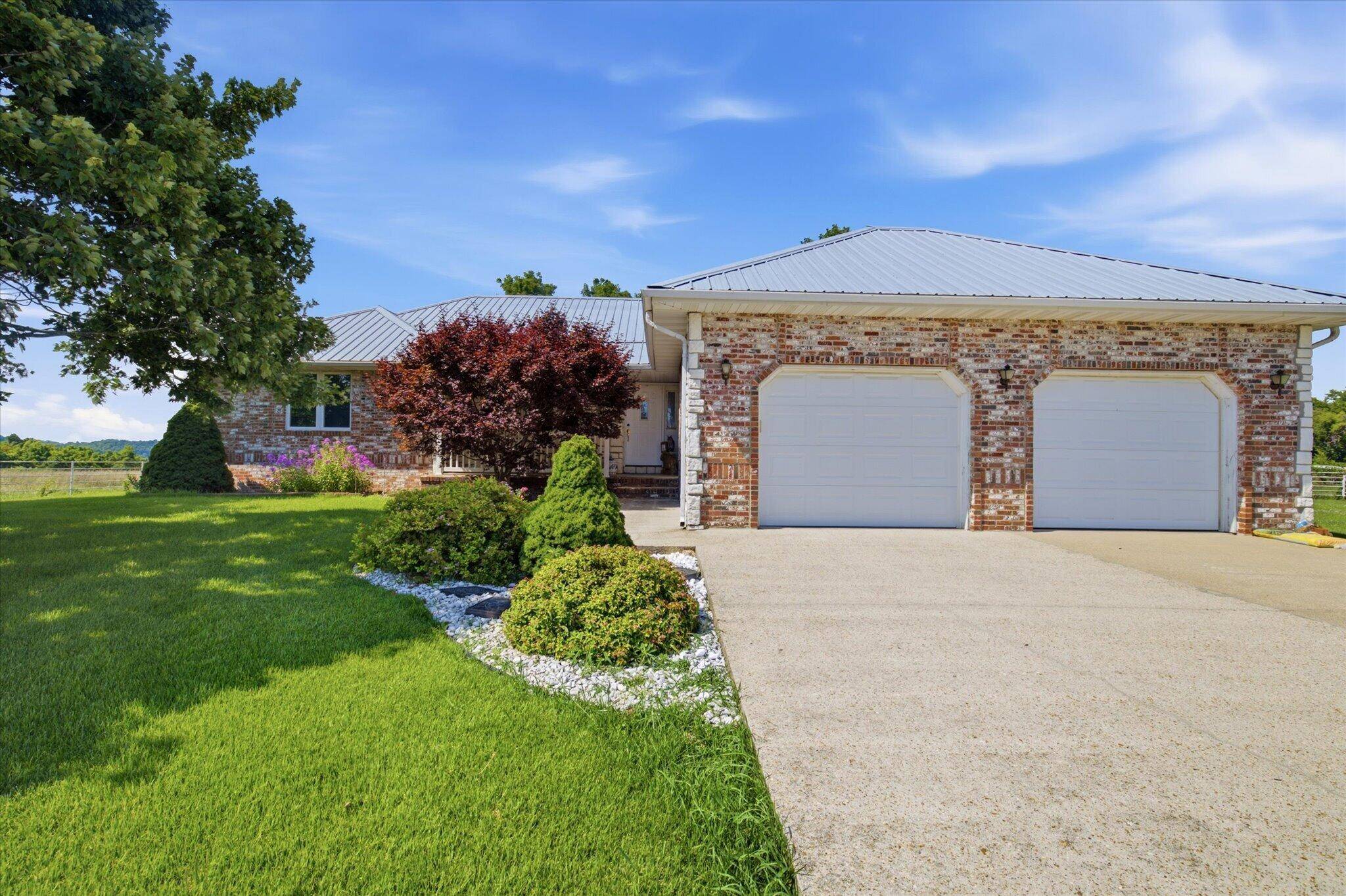 2620 Highway F, Mansfield, MO 65704