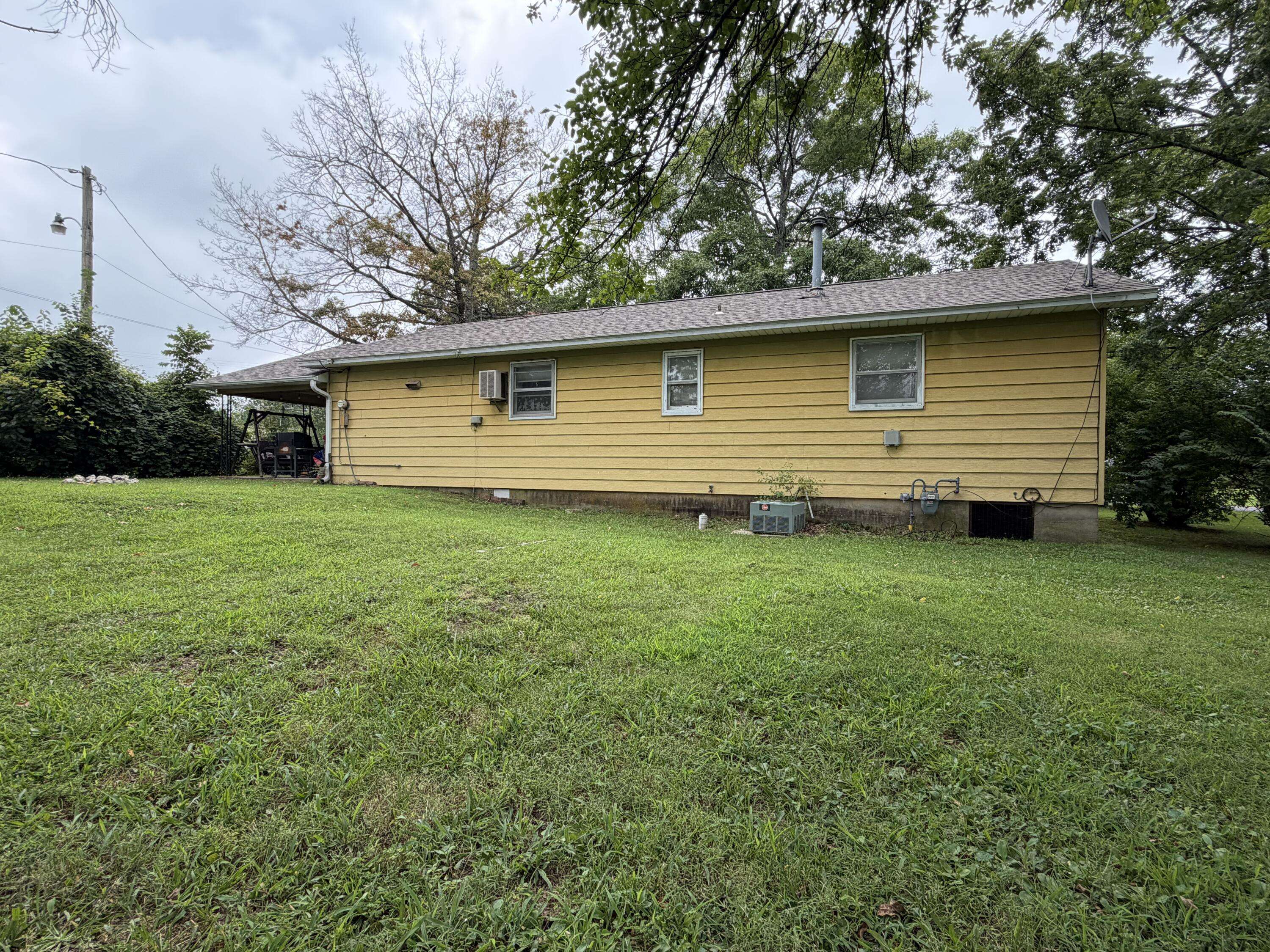 308 N Mcmillan ST, Mountain Grove, MO 65711