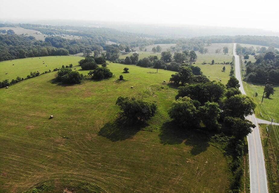 6603 W Farm Road 194, Republic, MO 65738