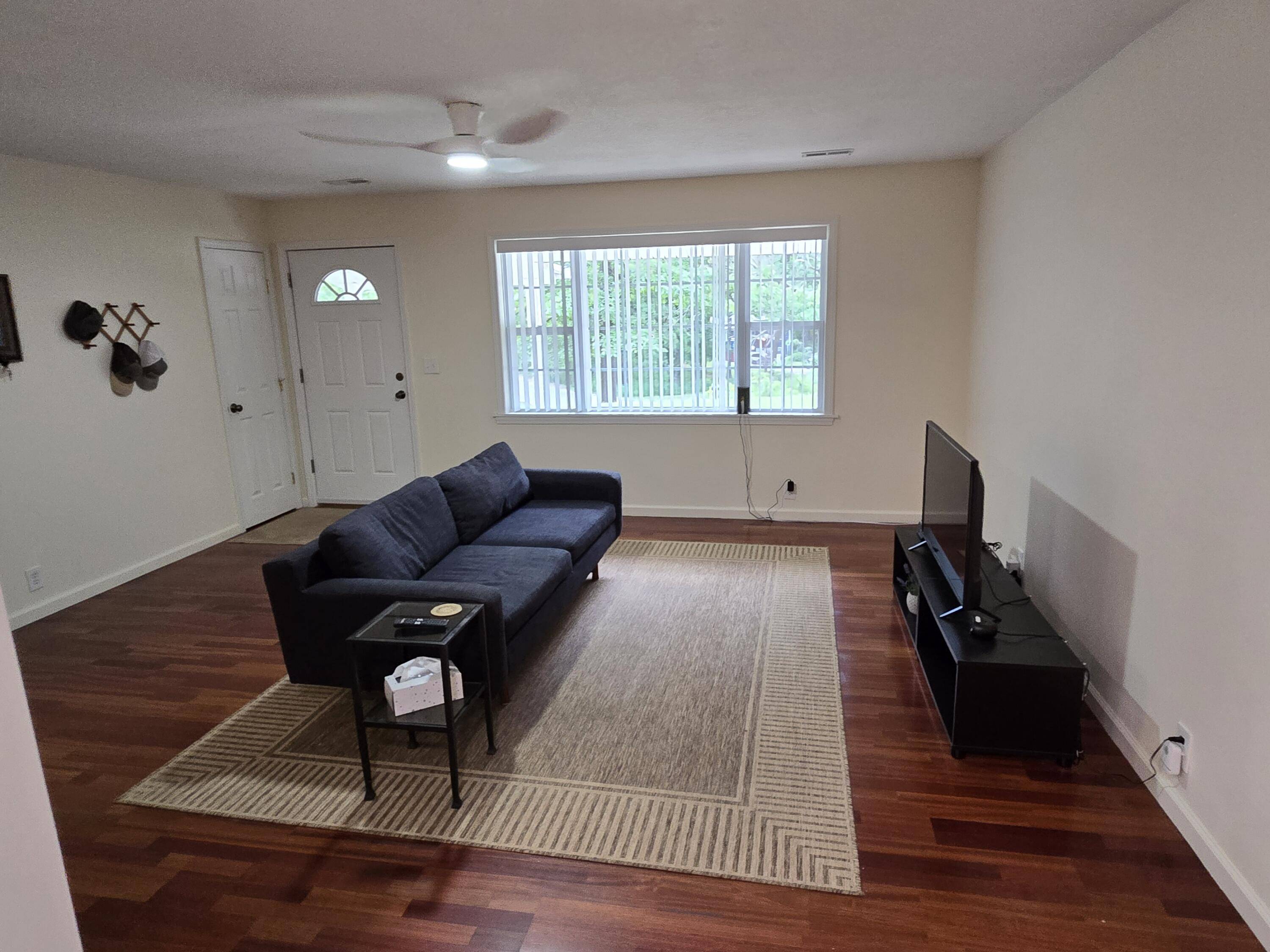 101 Red Oak LOOP, Carl Junction, MO 64834