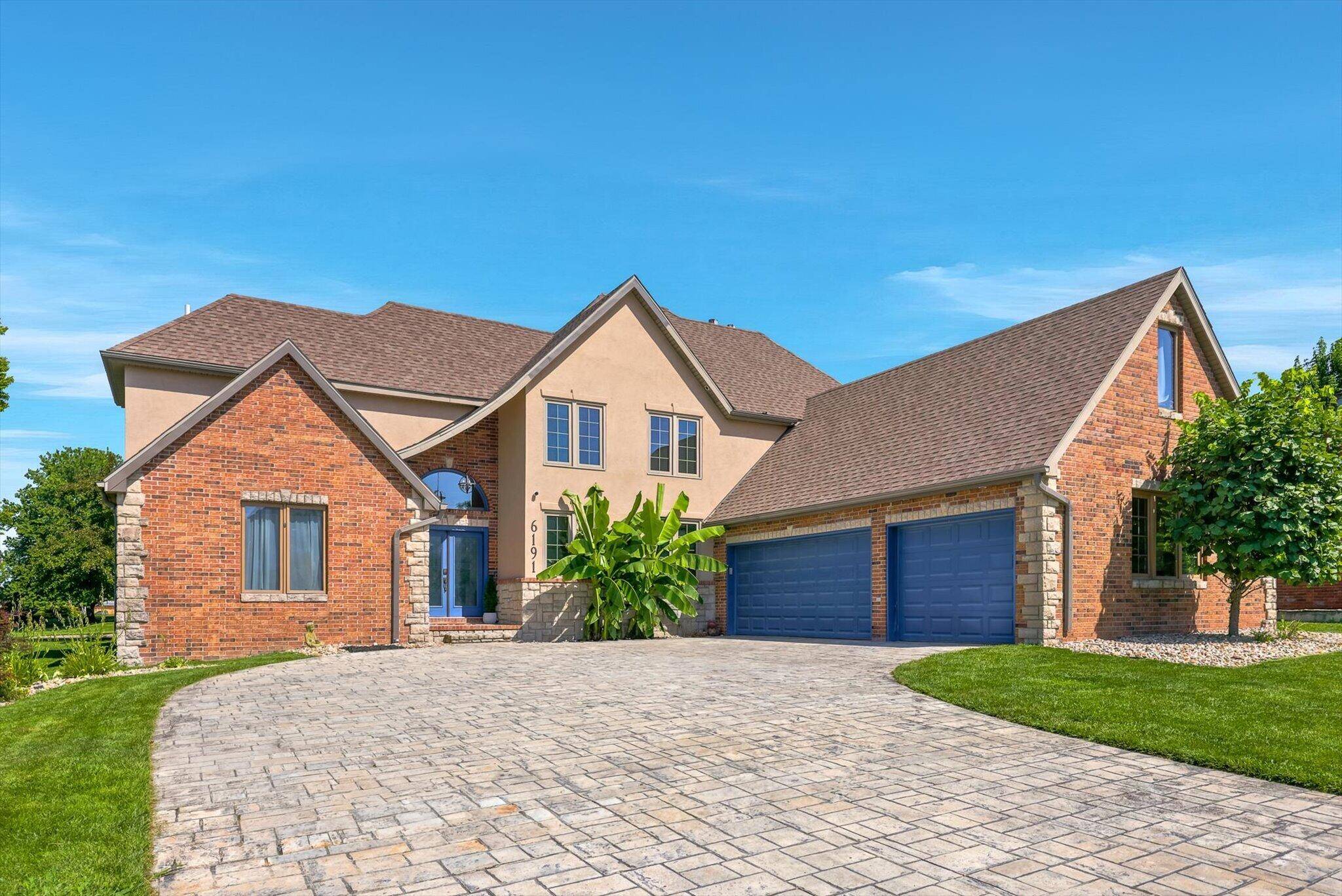 6191 S Meadowview DR, Ozark, MO 65721
