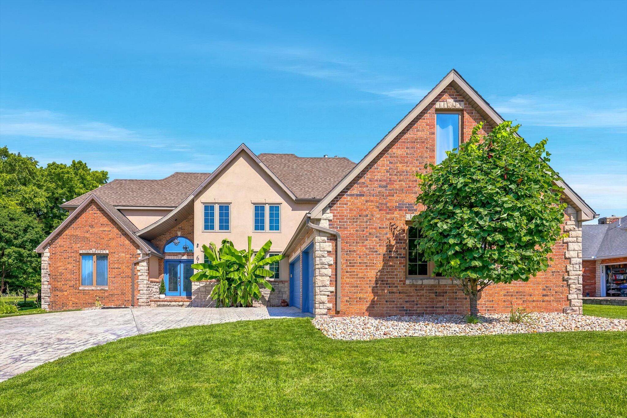6191 S Meadowview DR, Ozark, MO 65721
