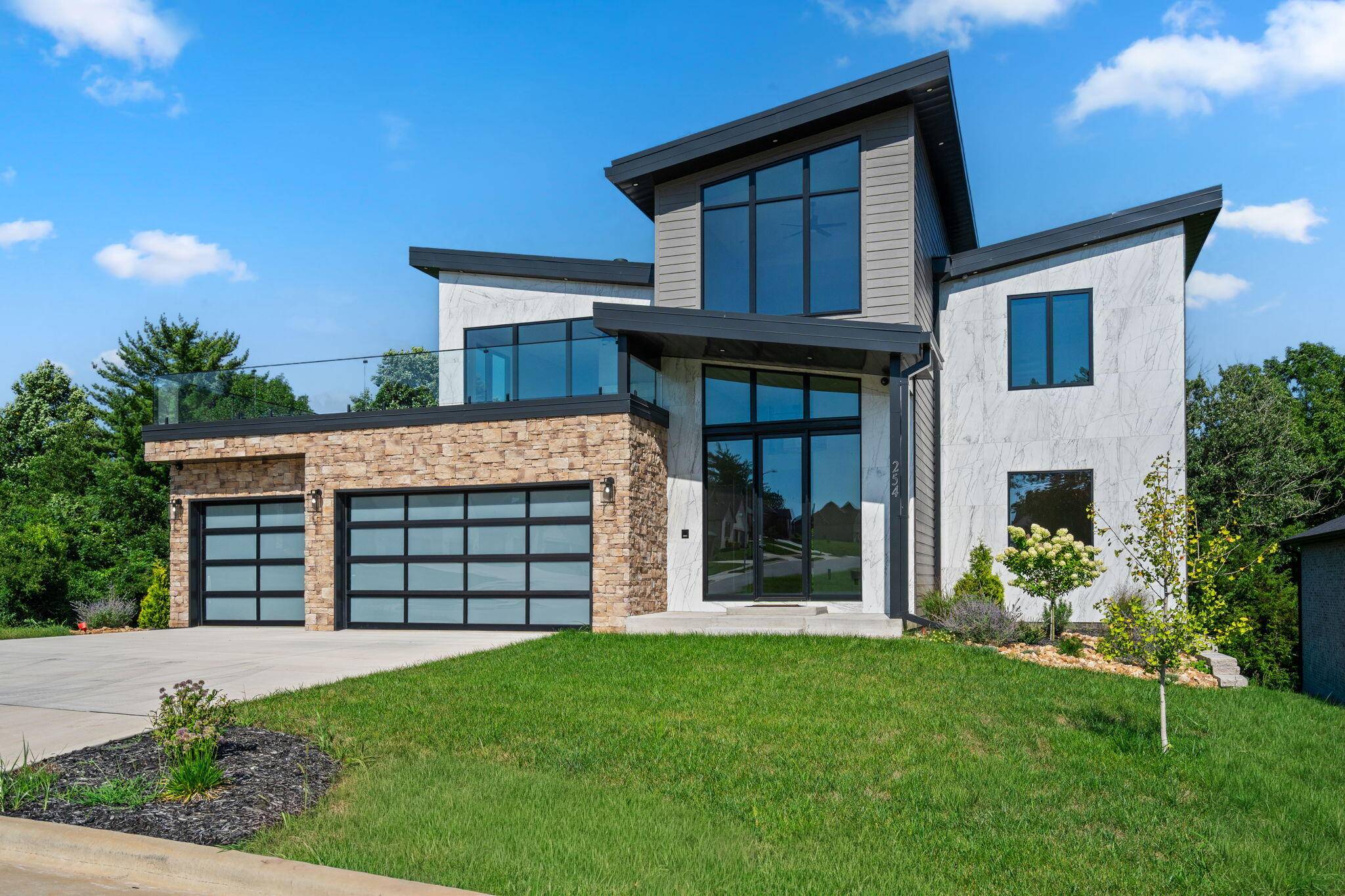 254 S Mumford CT, Springfield, MO 65802