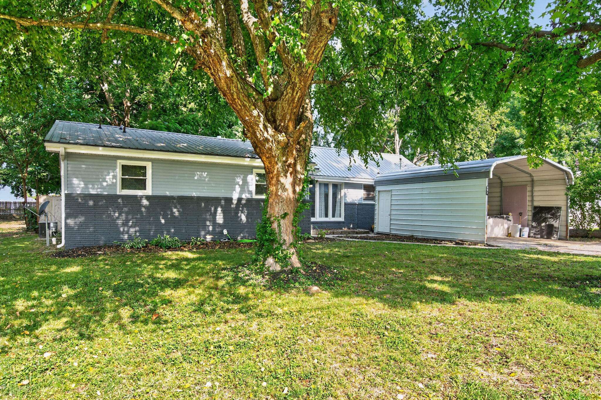 203 S Burton AVE, Springfield, MO 65802