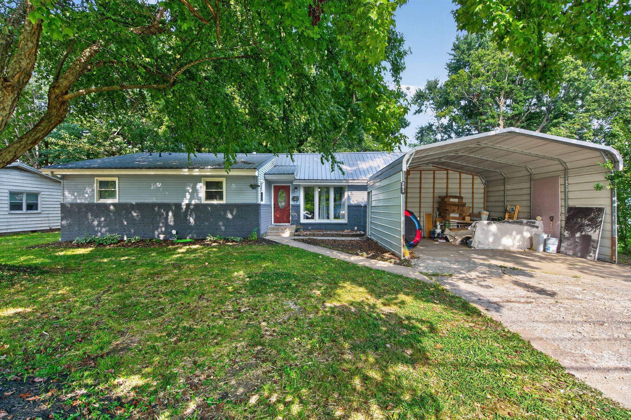 203 S Burton AVE, Springfield, MO 65802