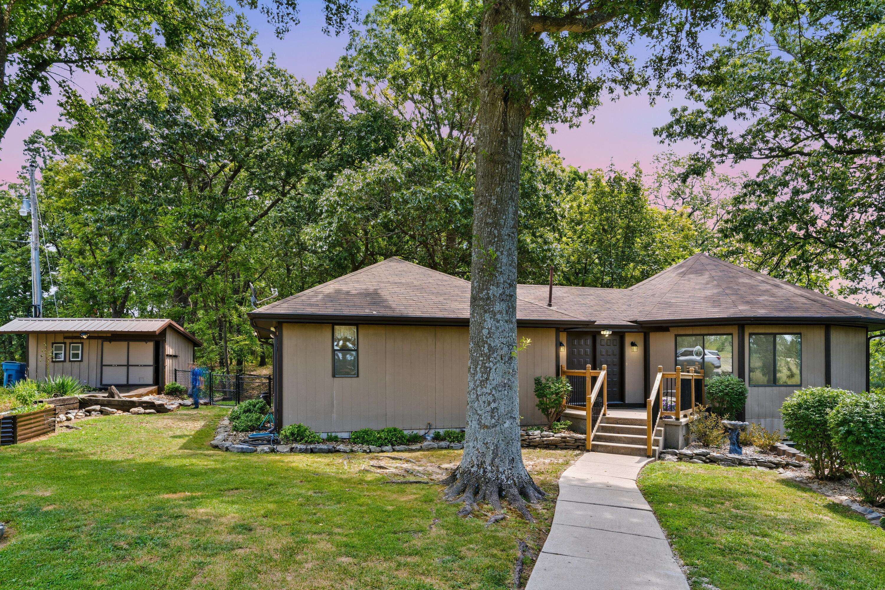 218 Reno Hollow RD, Spokane, MO 65754