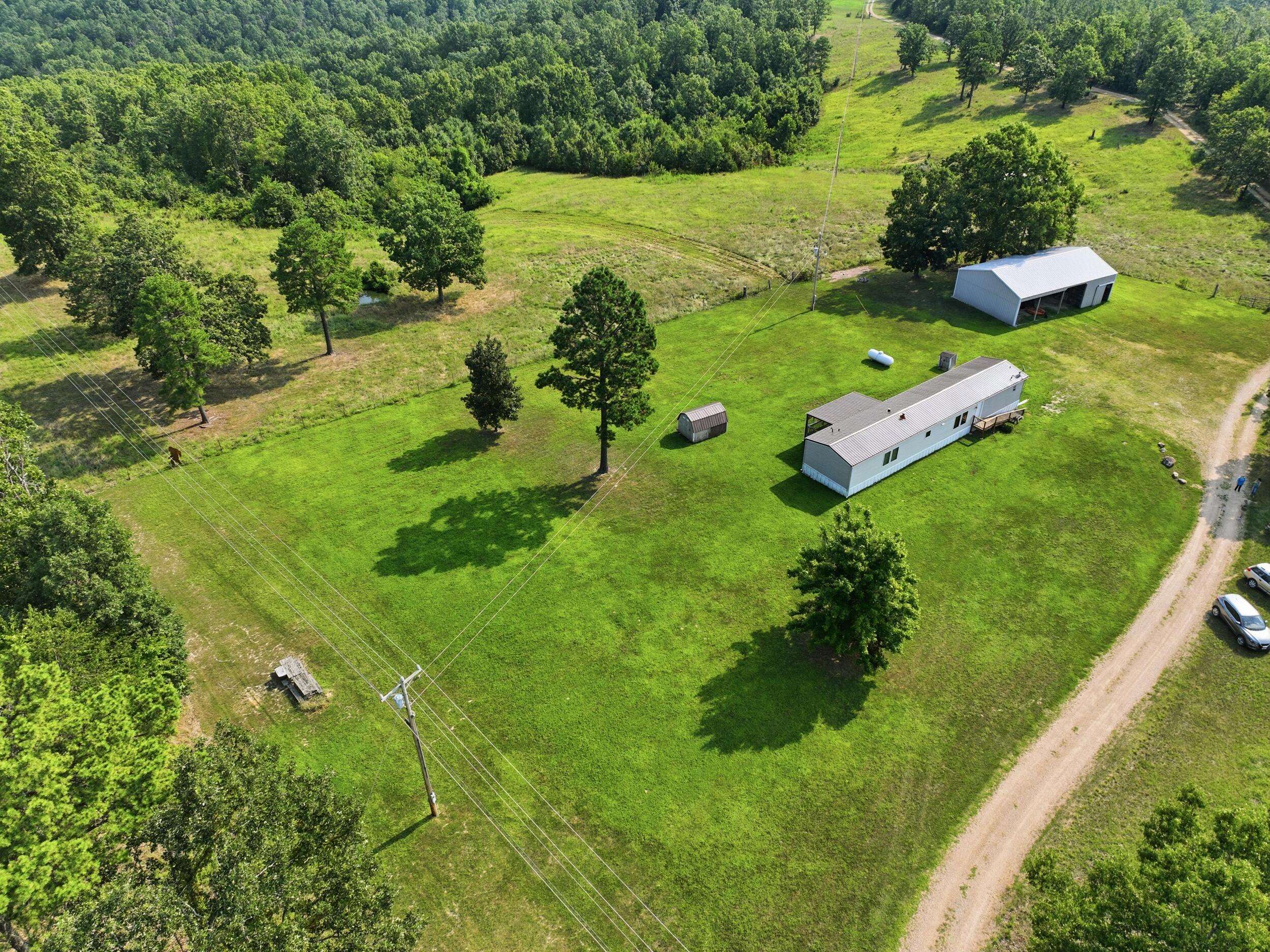 11253 Cr 321, Eminence, MO 65466