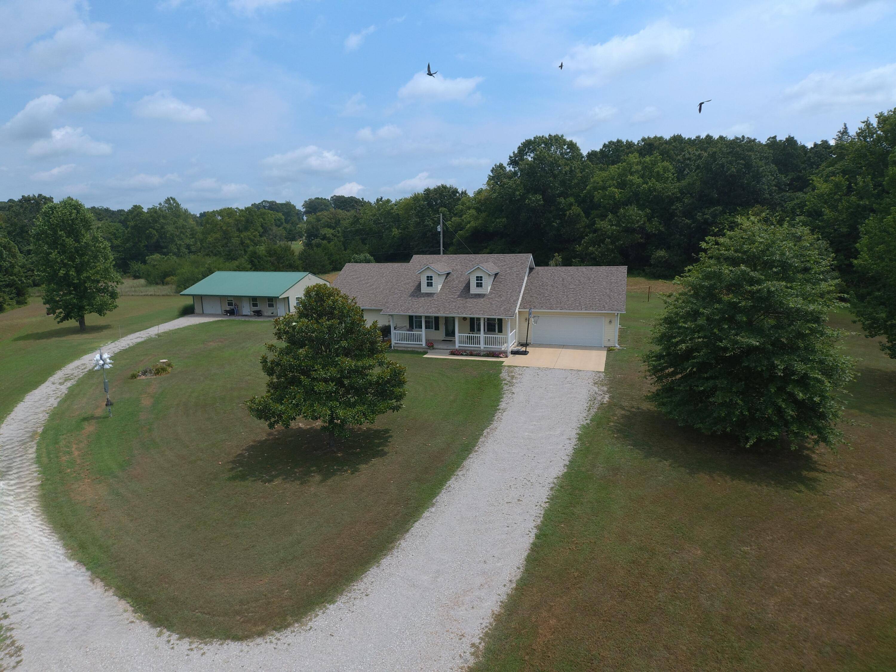 5910 S St Highway 5, Ava, MO 65608