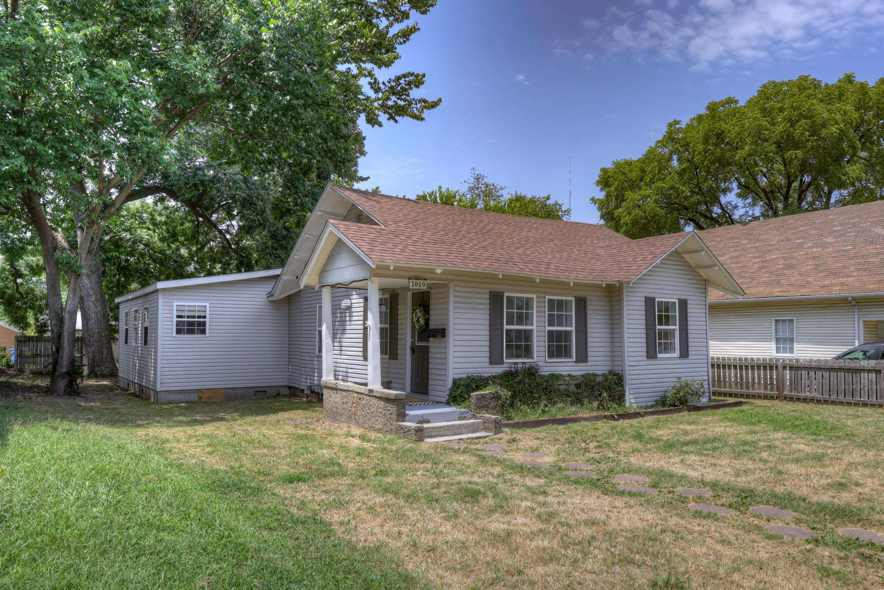 2010 S Porter AVE, Joplin, MO 64804