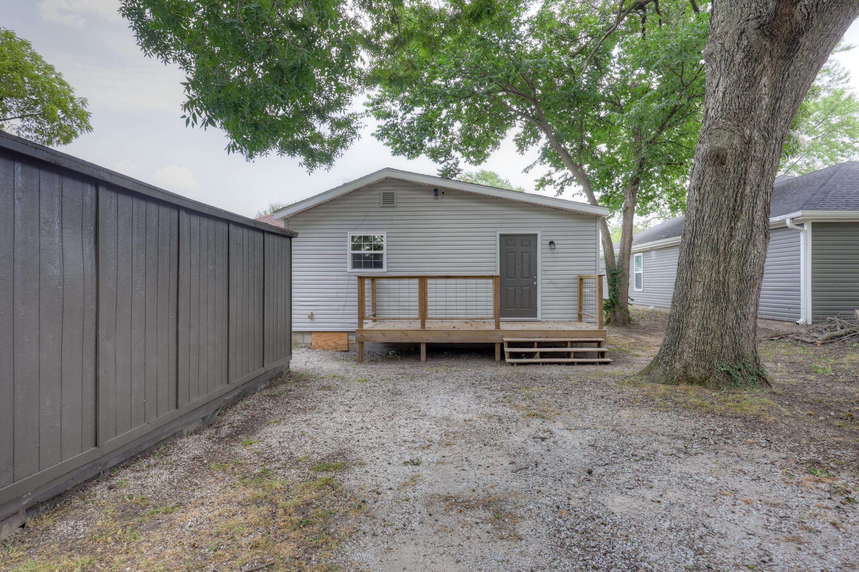 2010 S Porter AVE, Joplin, MO 64804