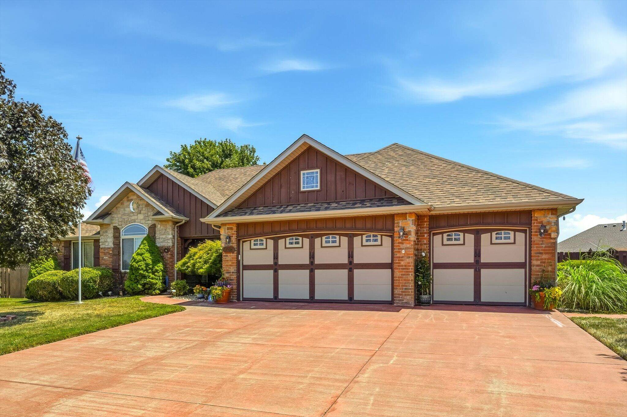 1504 S Blockade RD, Republic, MO 65738
