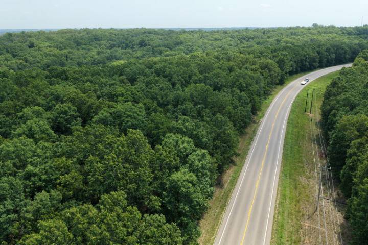 000 Highway 5, Gravois Mills, MO 65037