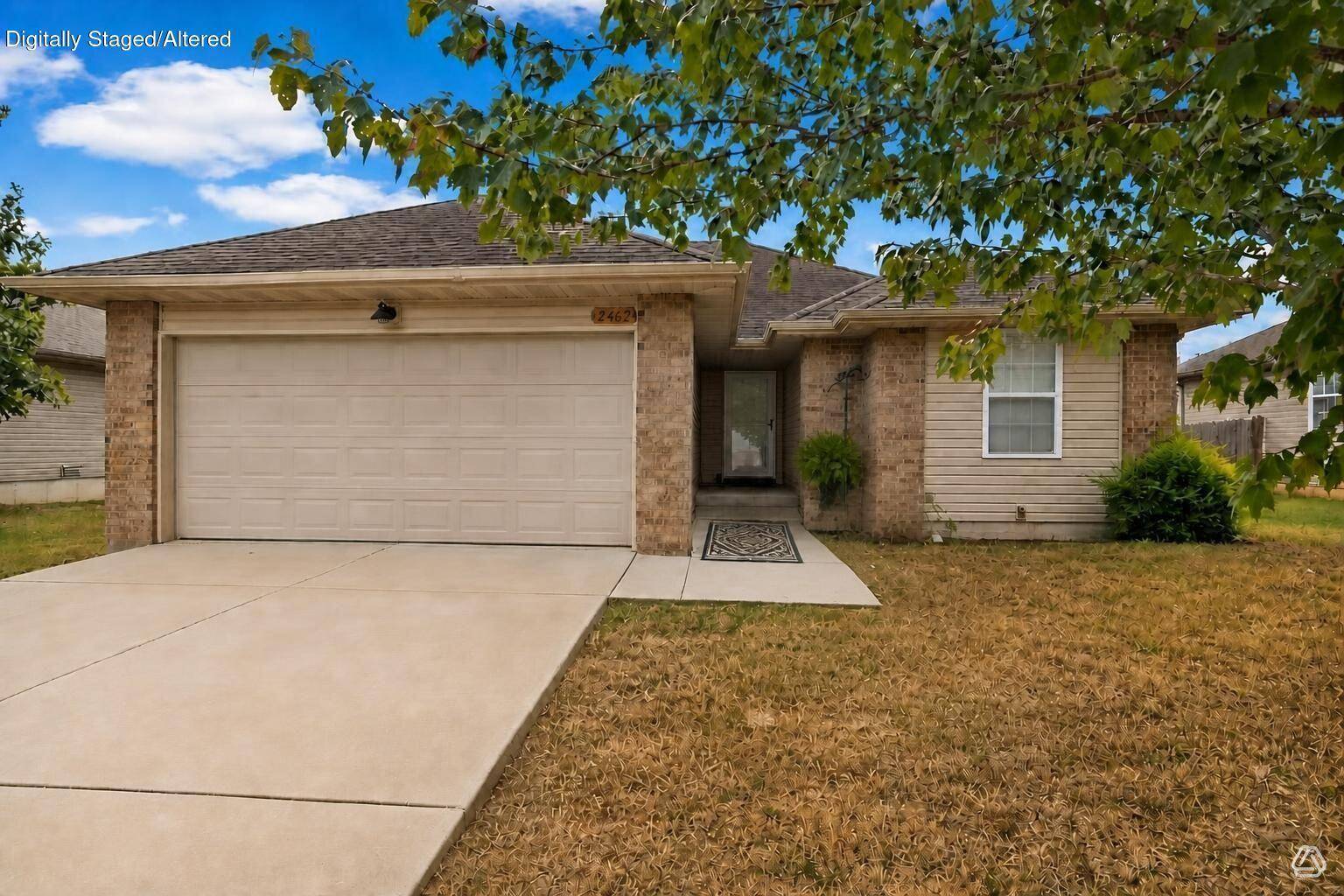 2462 W Cedar Creek DR, Springfield, MO 65803