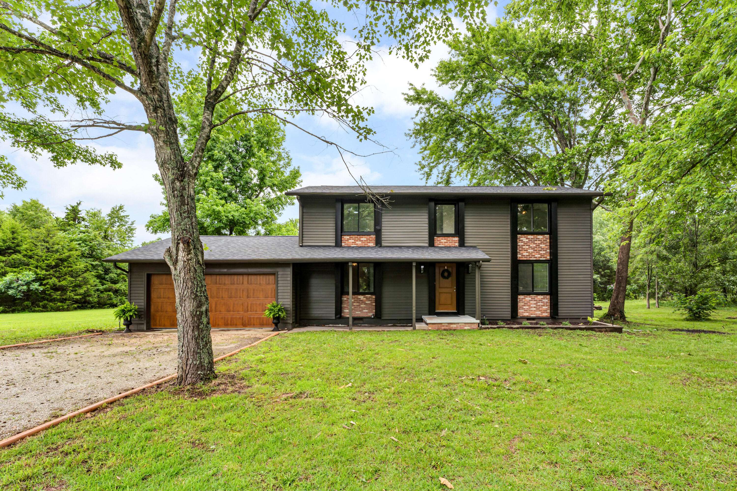 26298 State Highway Yy, Shell Knob, MO 65747