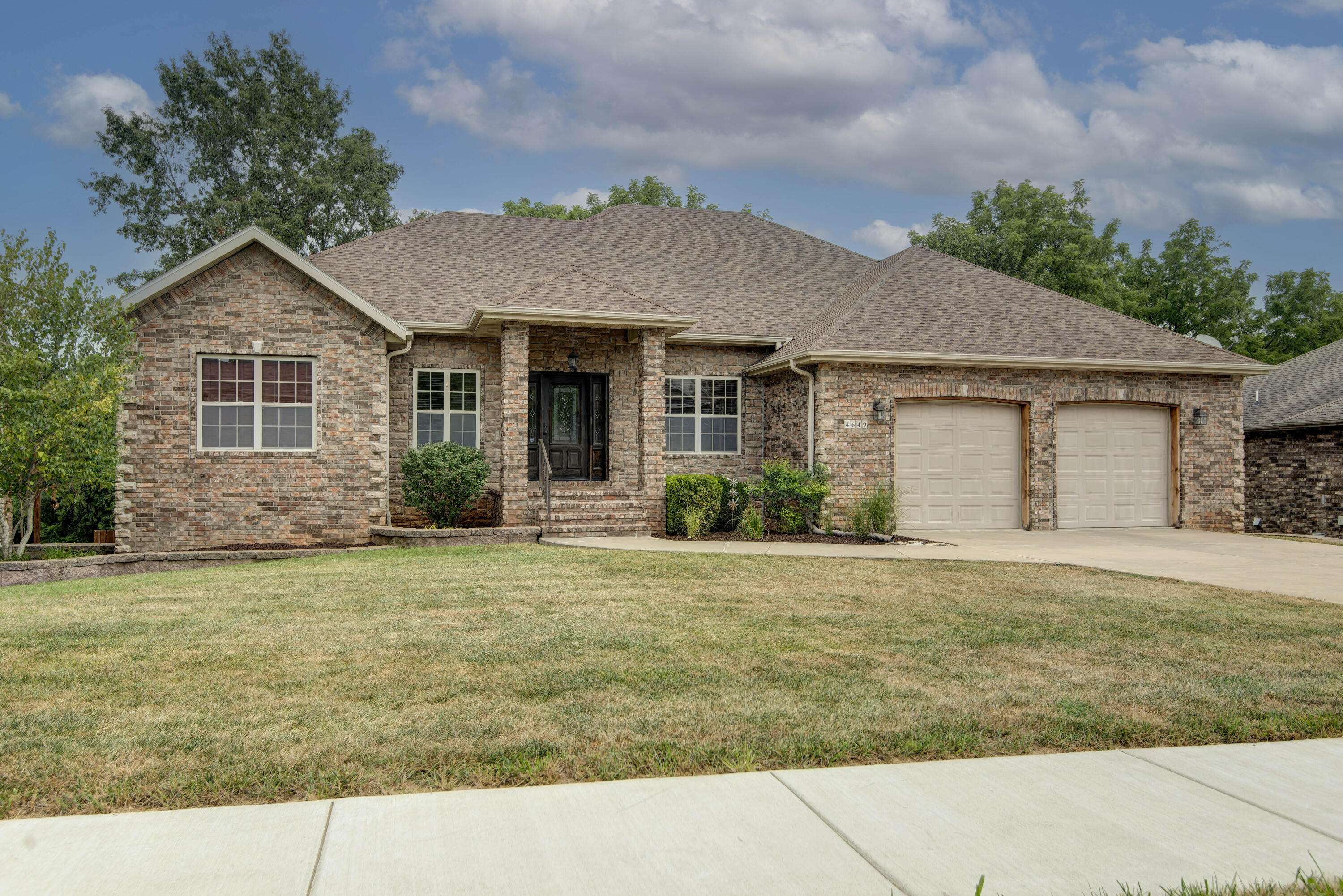4649 Silo Hills DR, Springfield, MO 65802