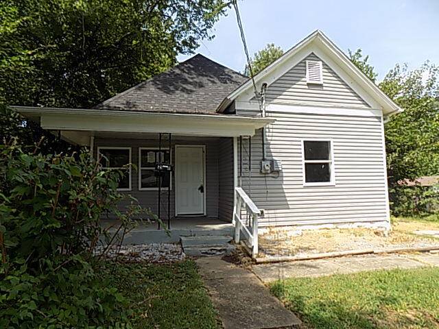 2111 N Newton AVE, Springfield, MO 65803