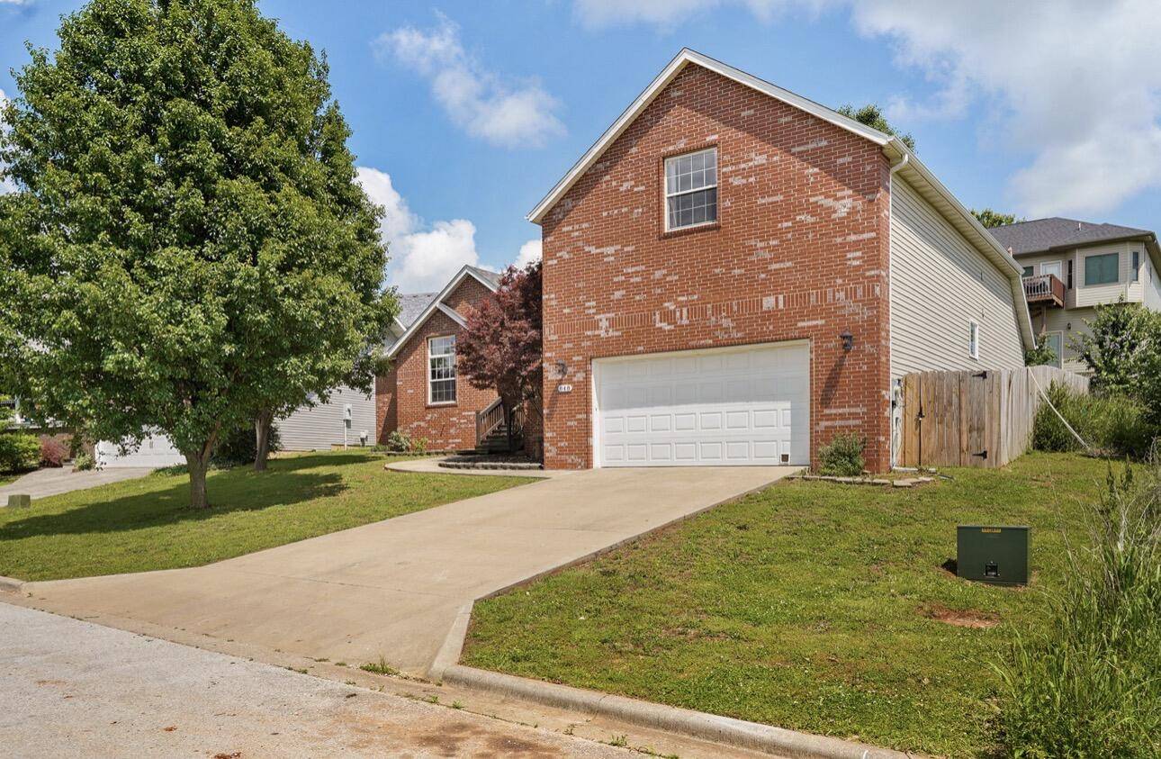 848 S Black Sands AVE, Nixa, MO 65714