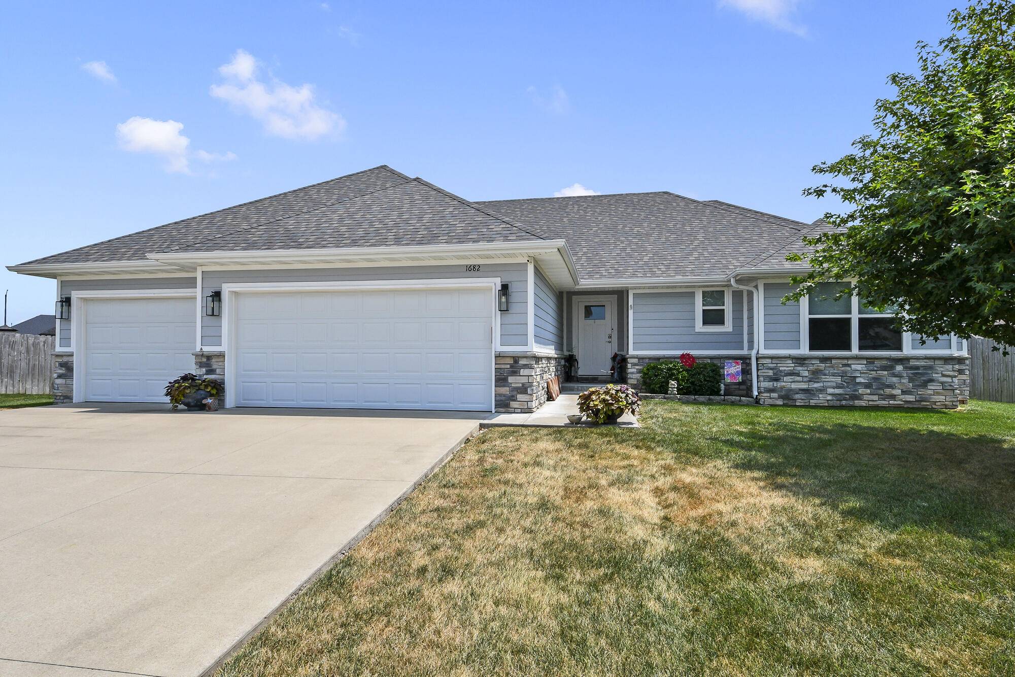 1682 Ft. Sumter CT, Republic, MO 65738