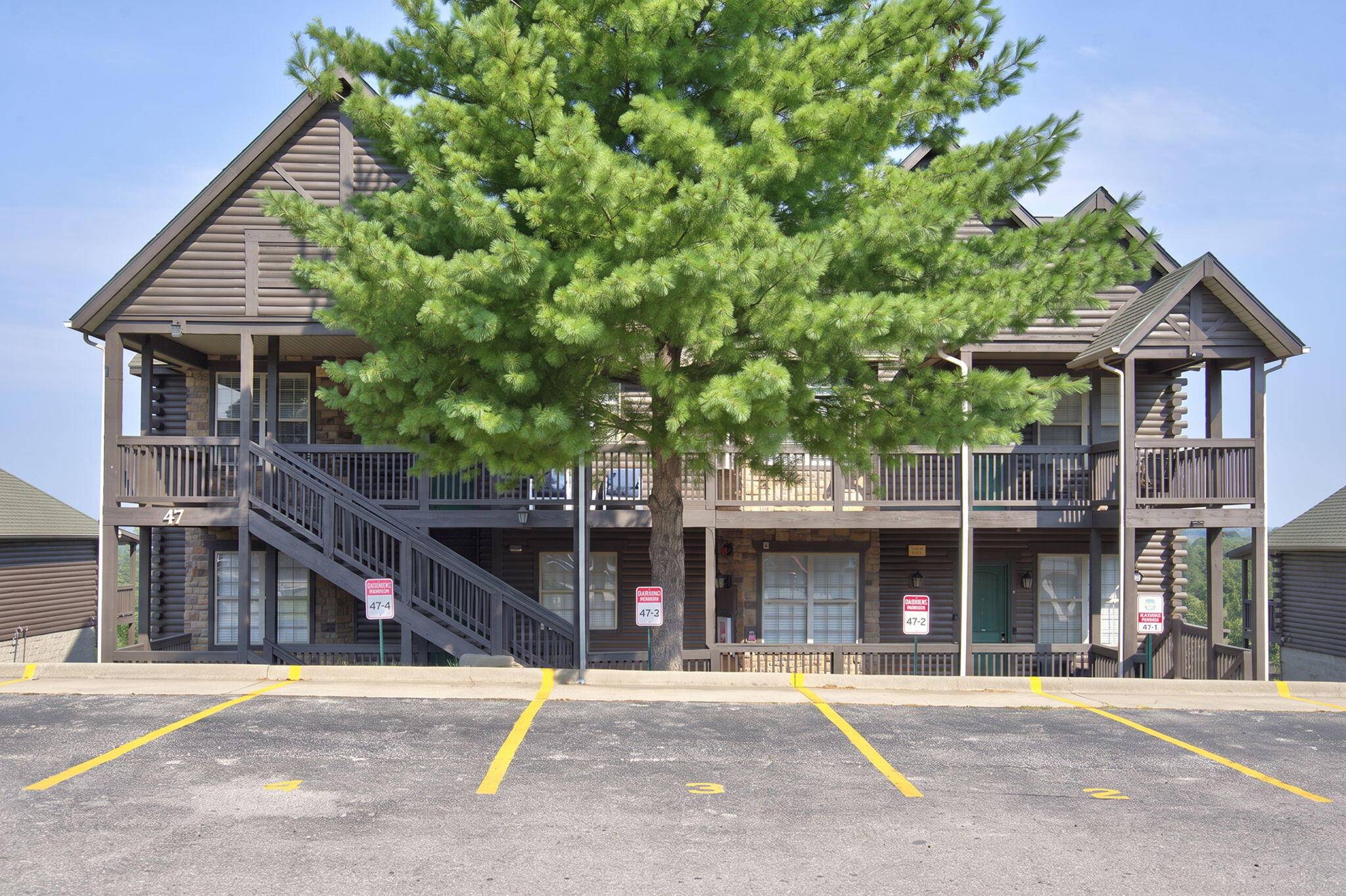 47-3 Songbird CIR #3, Branson, MO 65616