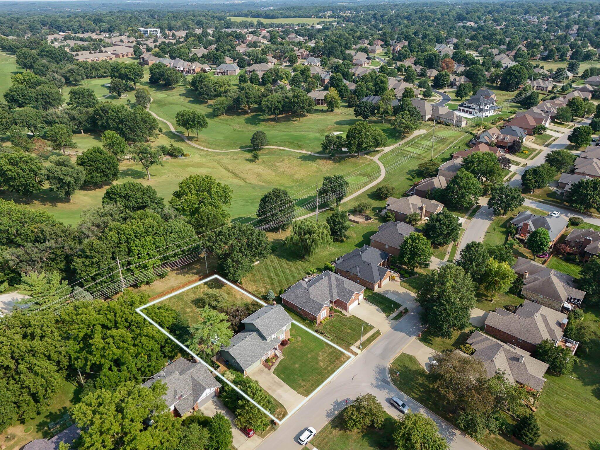 4544 S Holland AVE, Springfield, MO 65810