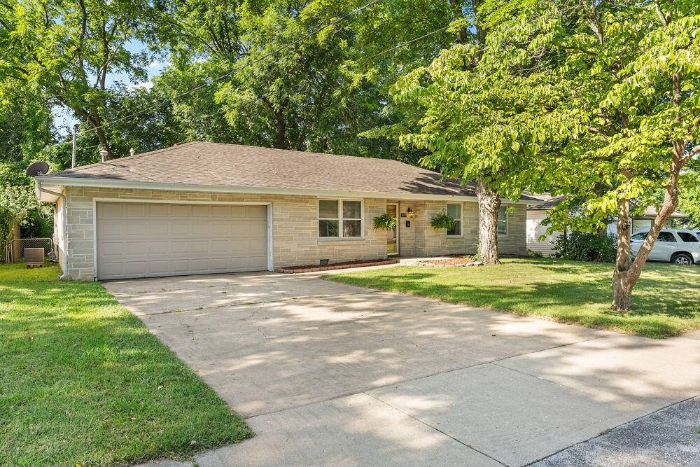 2648 E Grand ST, Springfield, MO 65804