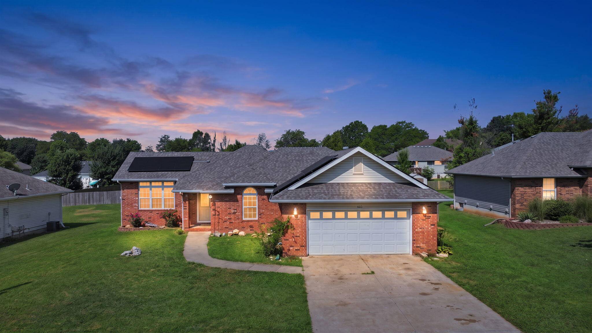 605 W Chandler DR, Willard, MO 65781