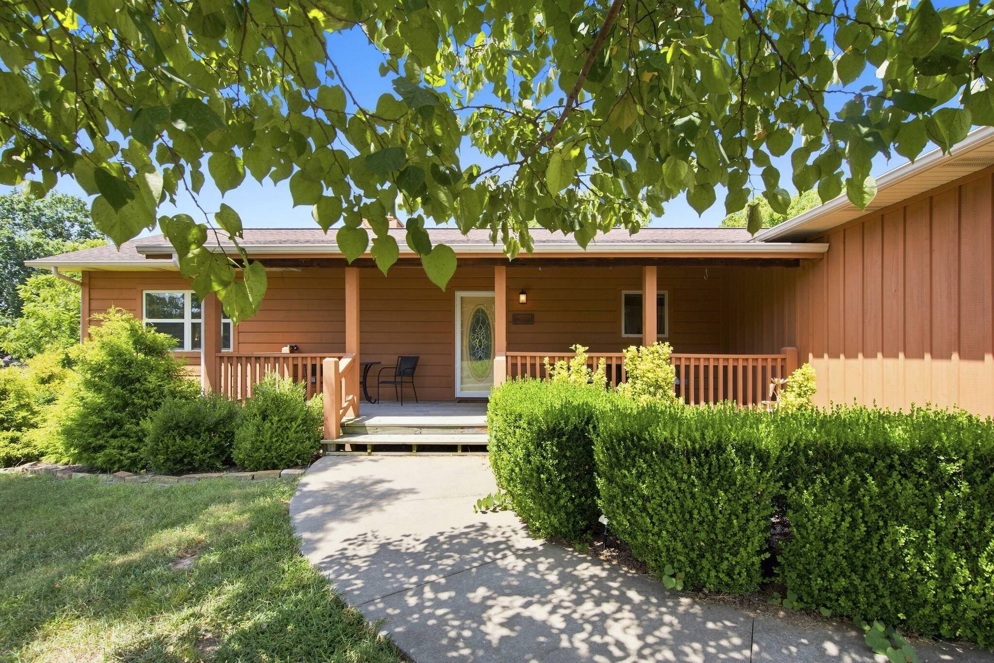 23714 Welch Point CIR, Shell Knob, MO 65747