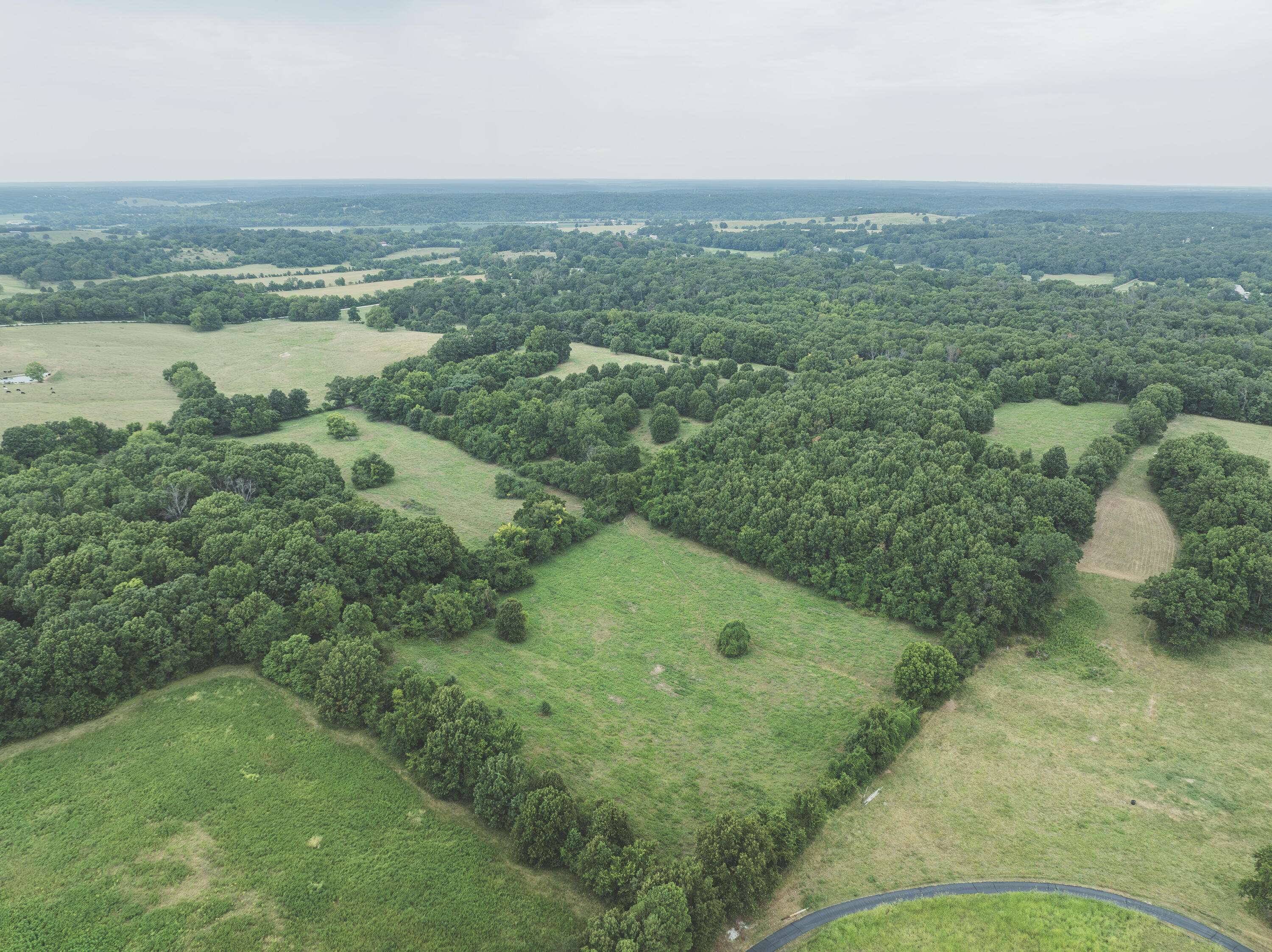 12471 Mallard DR, Neosho, MO 64850