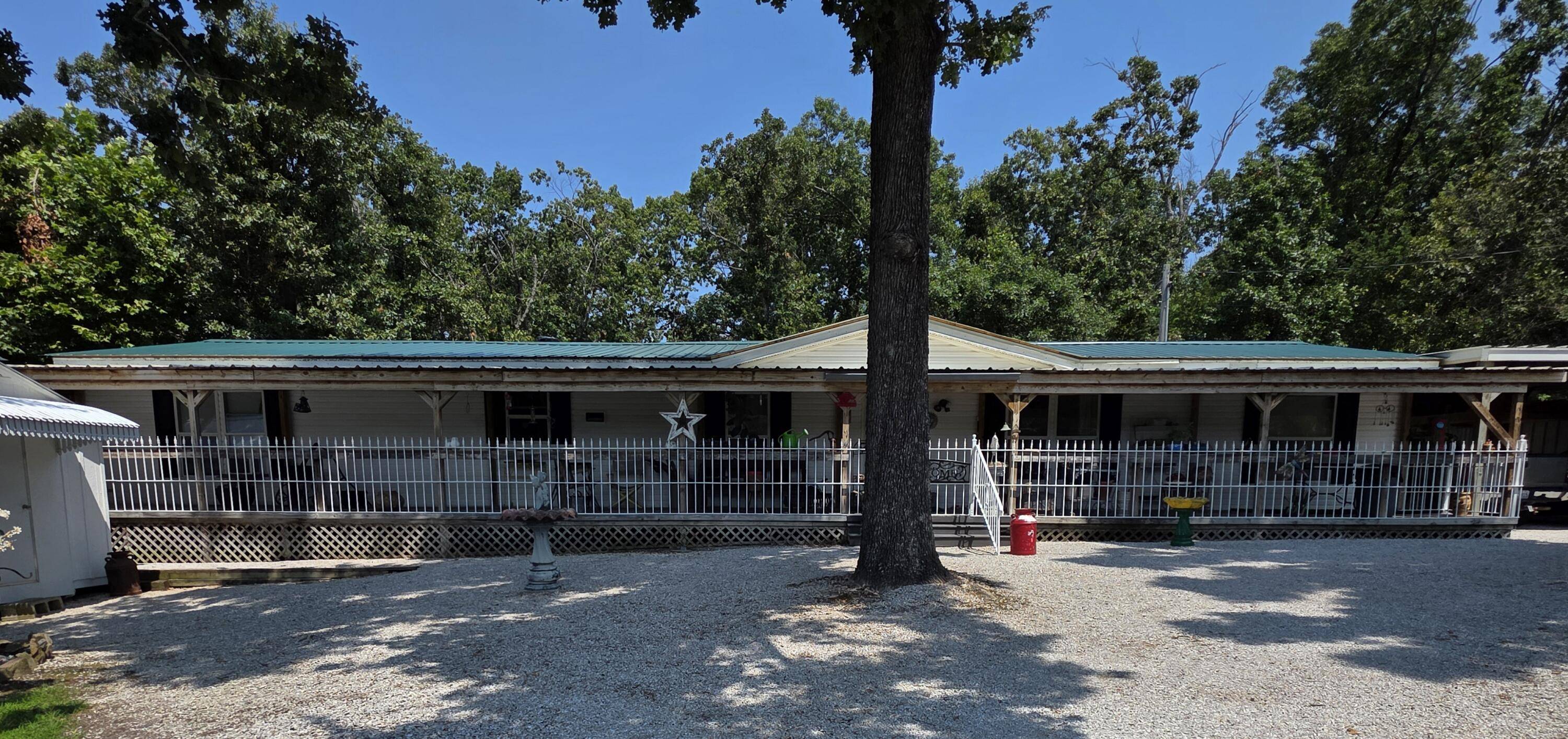 17664 Locust RD, Neosho, MO 64850