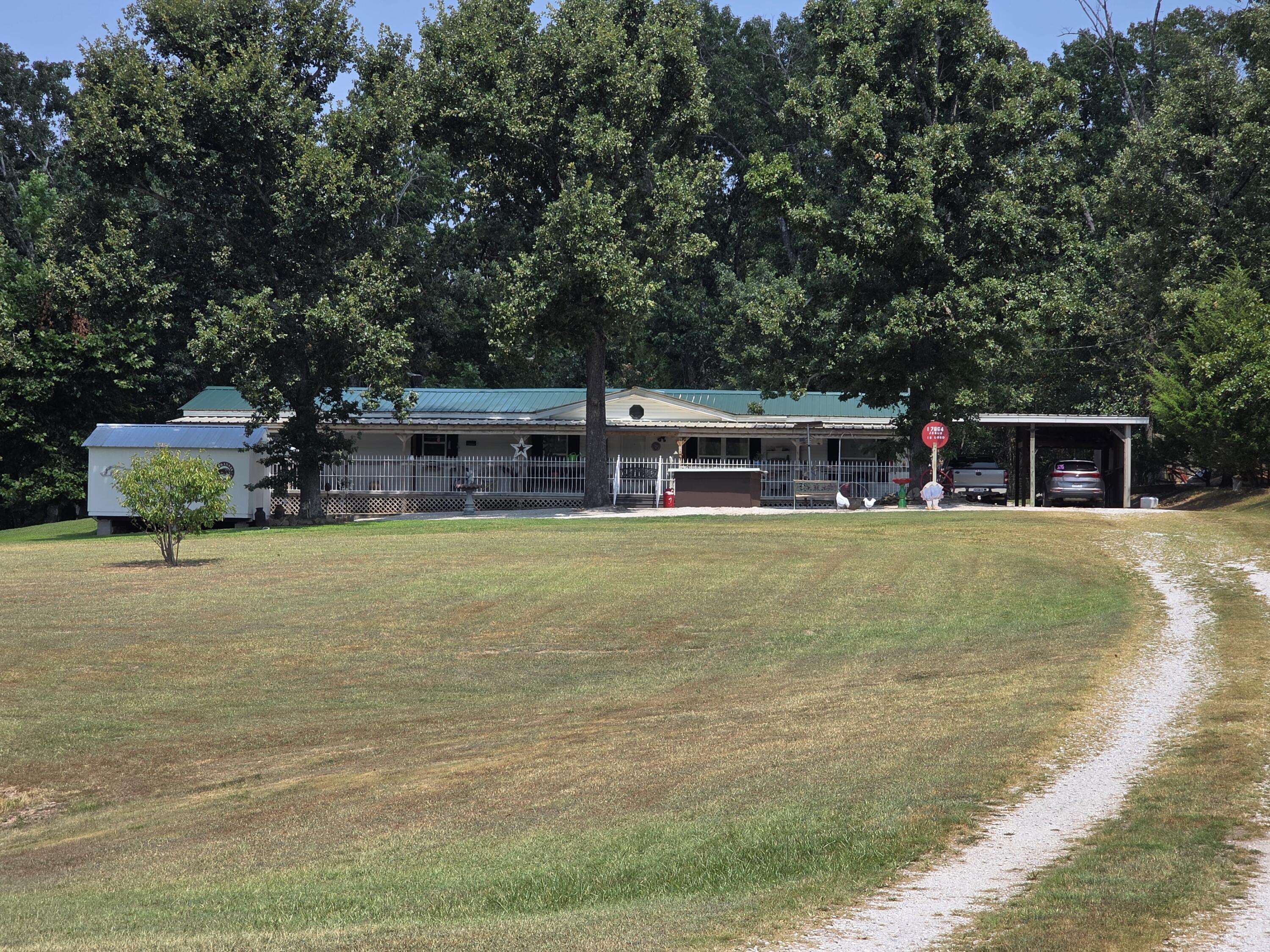 17664 Locust RD, Neosho, MO 64850