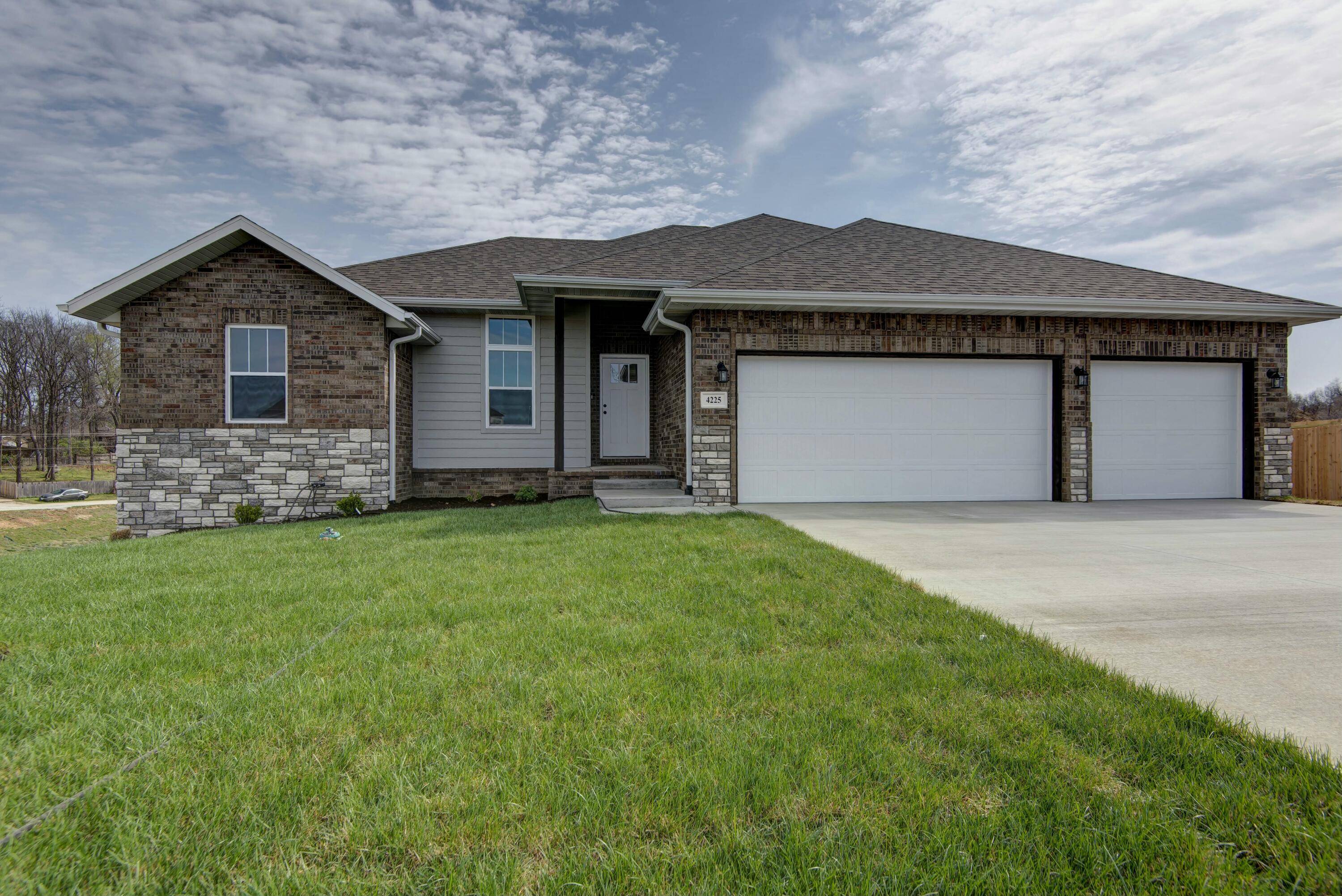 4097 Ivy LN #Lot 168, Battlefield, MO 65619