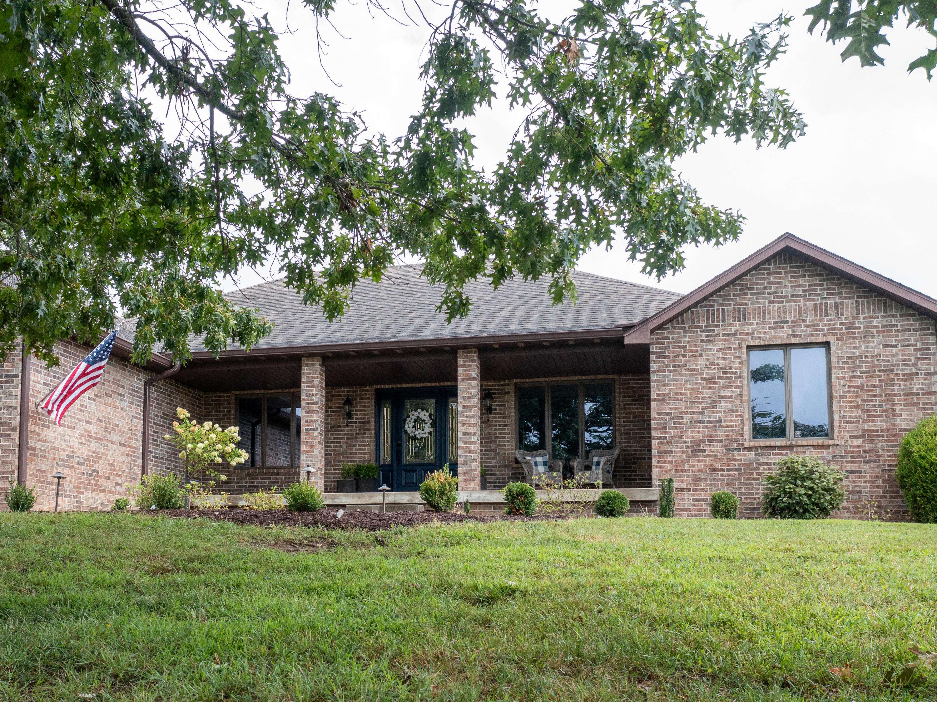 28410 Stone Ridge CIR, Warsaw, MO 65355