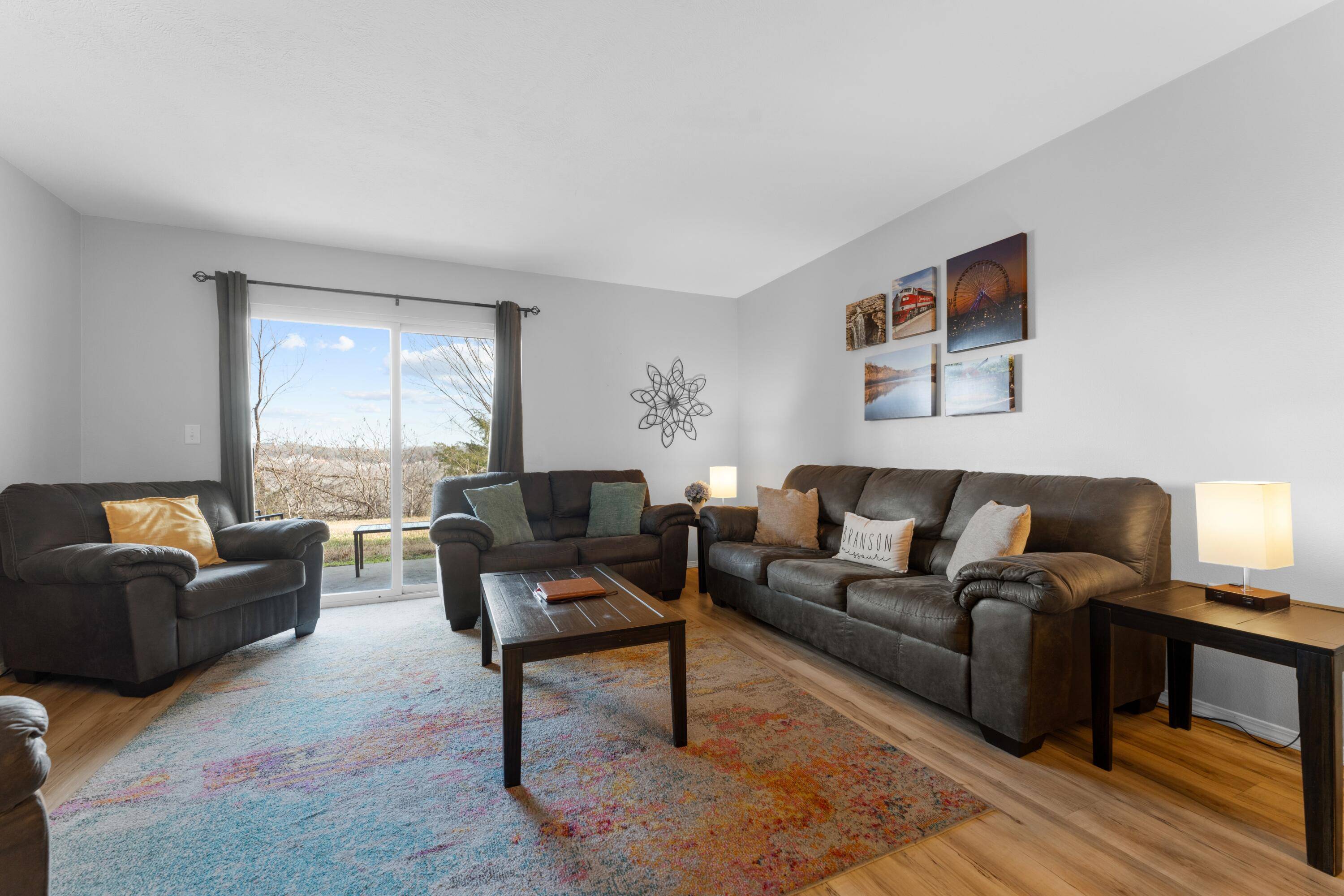 2911 Vineyards Pkwy #2, Branson, MO 65616