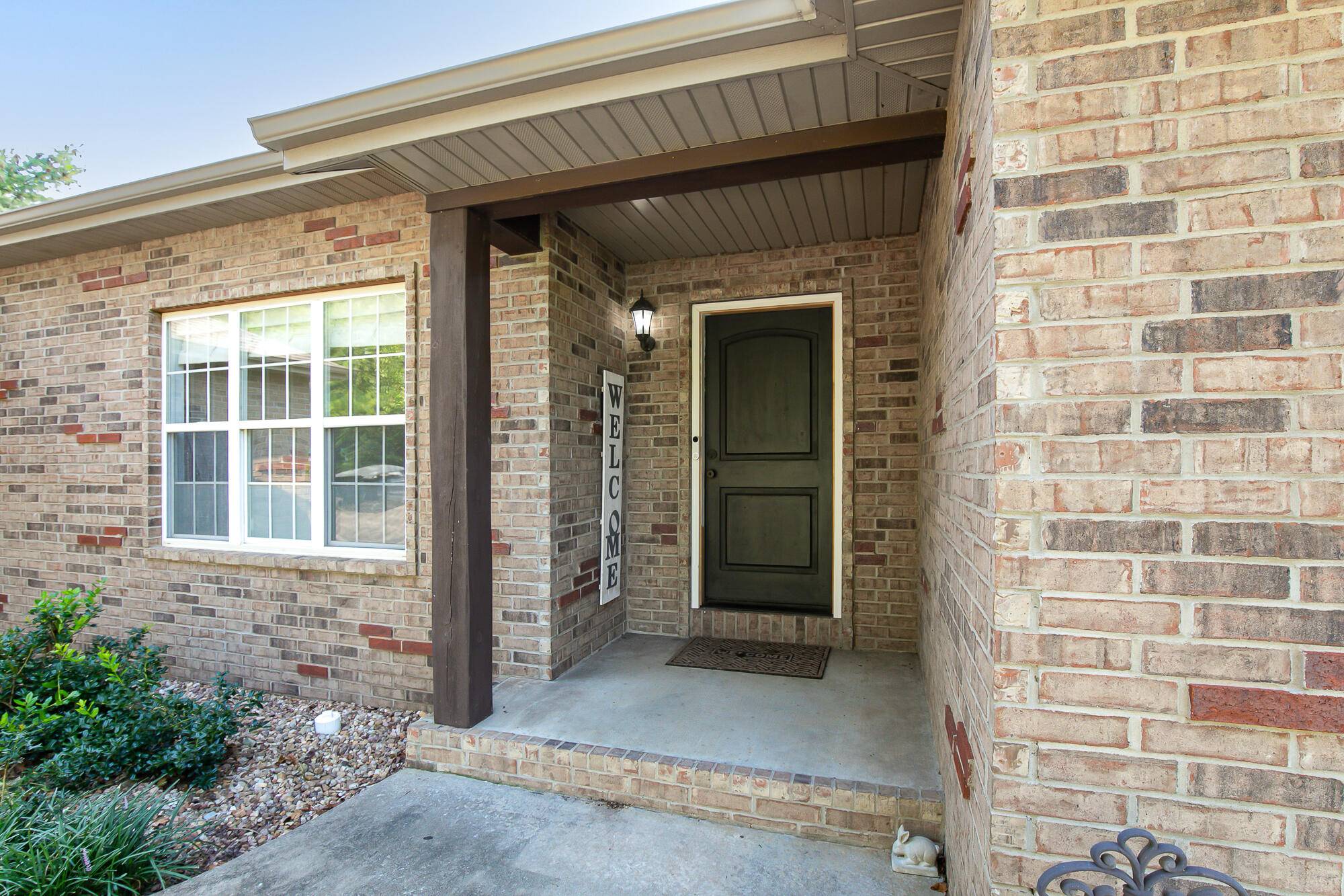 2098 N Preakness DR, Nixa, MO 65714