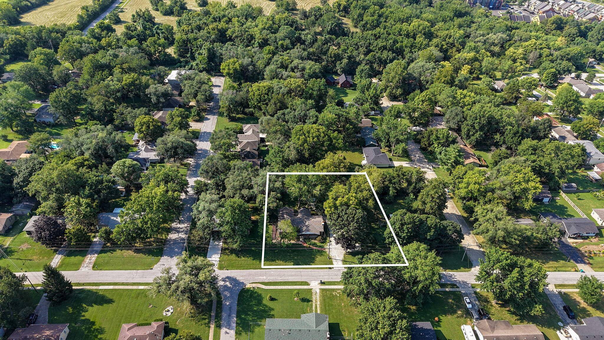 3060 E Gasconade ST, Springfield, MO 65804