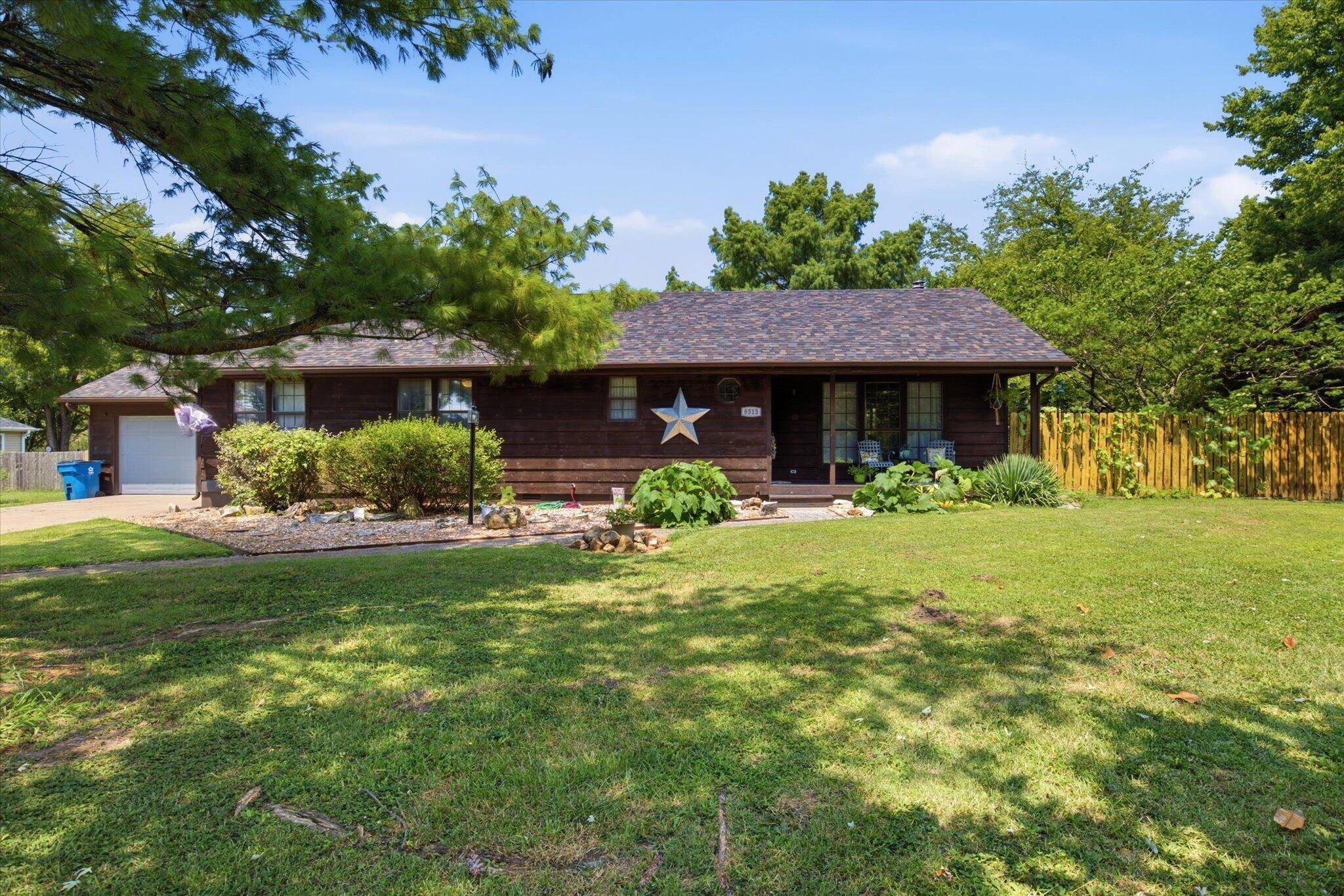 8513 W Farm Road 172, Republic, MO 65738