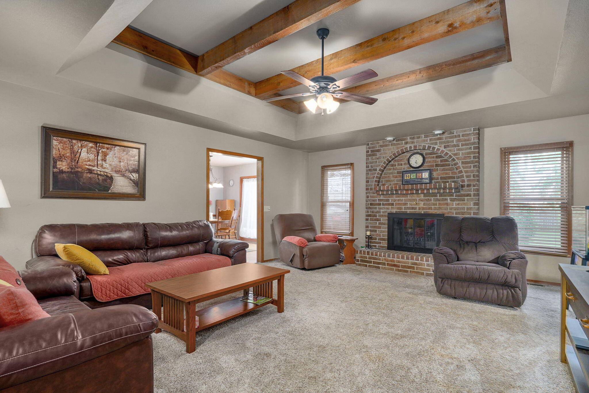 404 N Ellen ST, Nixa, MO 65714