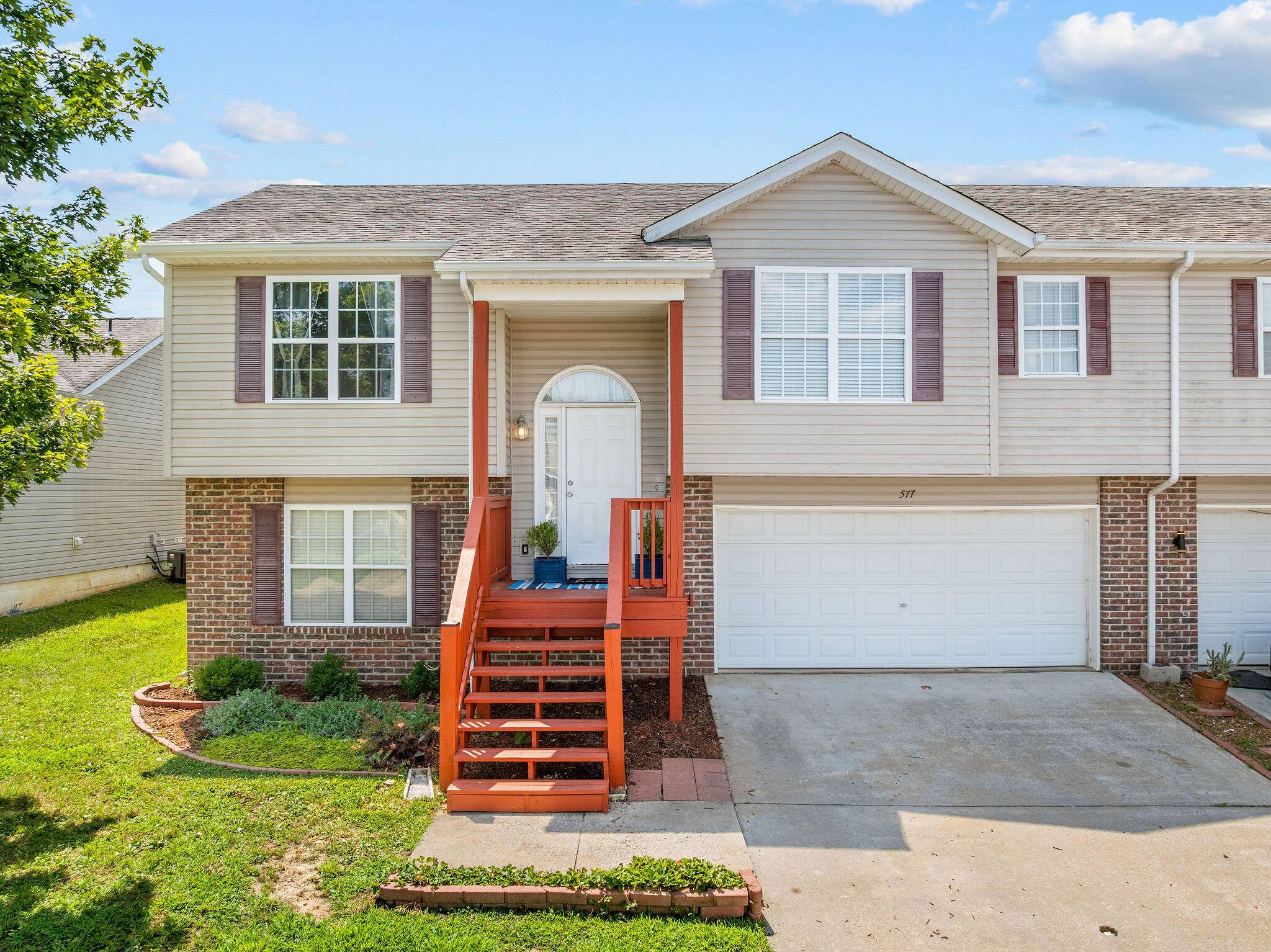 577 Van Buren RD, Branson, MO 65616