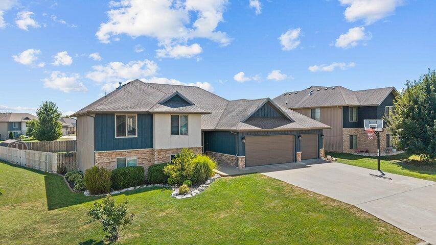 1394 S Blockade RD, Republic, MO 65738