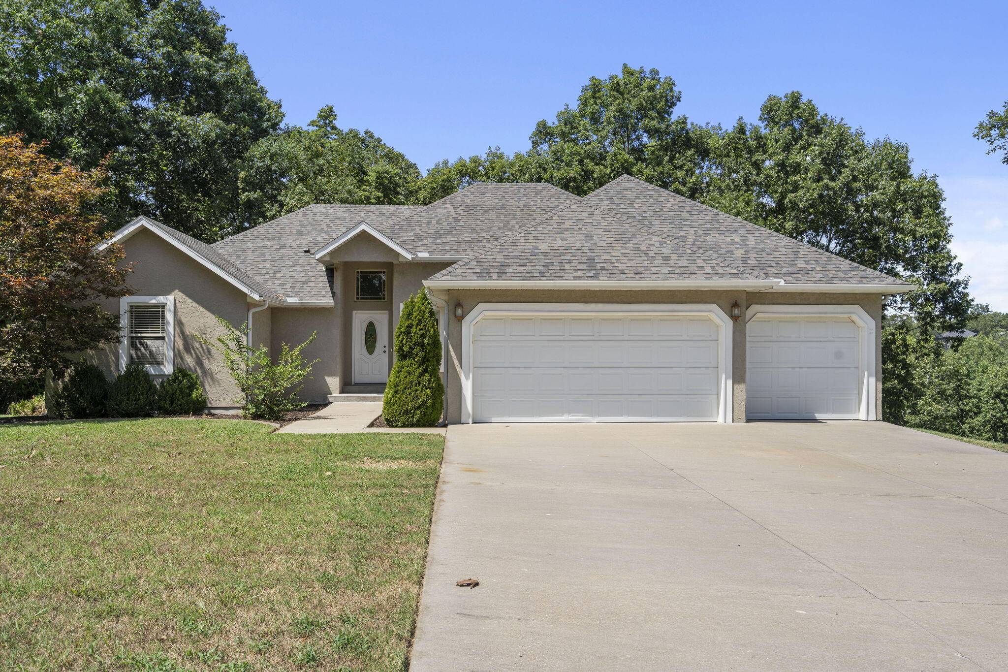 391 Southview DR, Branson, MO 65616