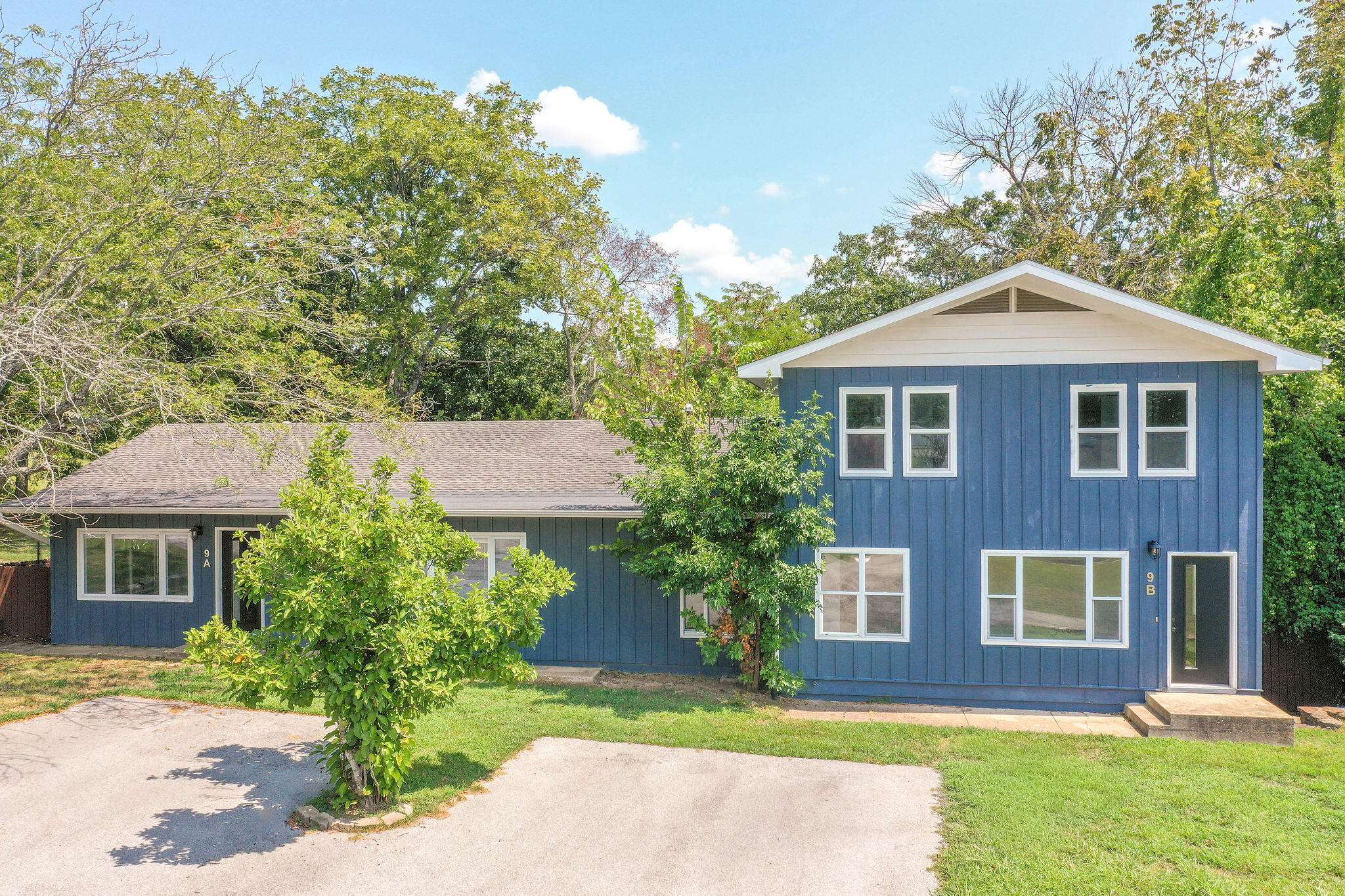 9 Sunset ST, Kimberling City, MO 65686