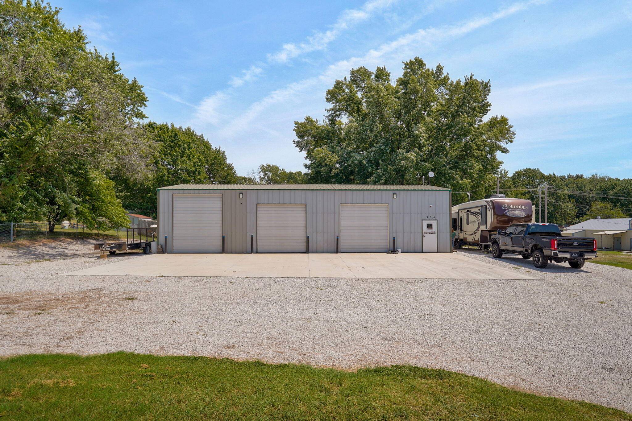 306 S Washington ST, Walnut Grove, MO 65770