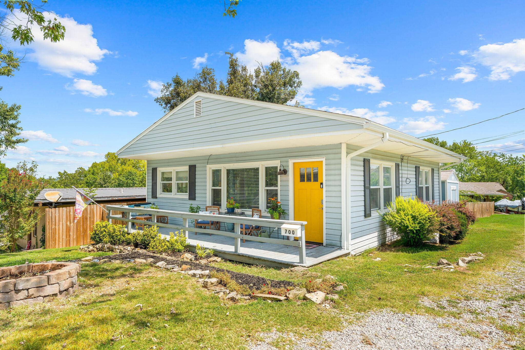 700 Brown ST, Branson, MO 65616