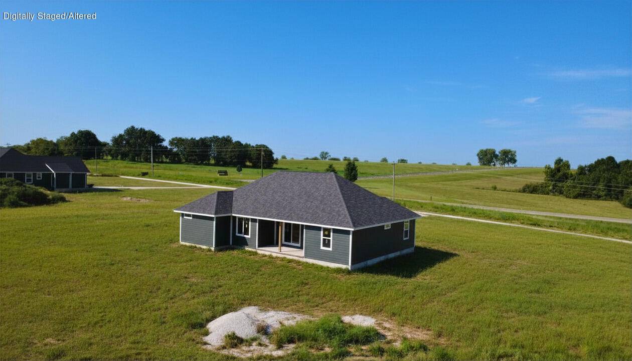 000 E Arrowhead Estates, Stockton, MO 65785