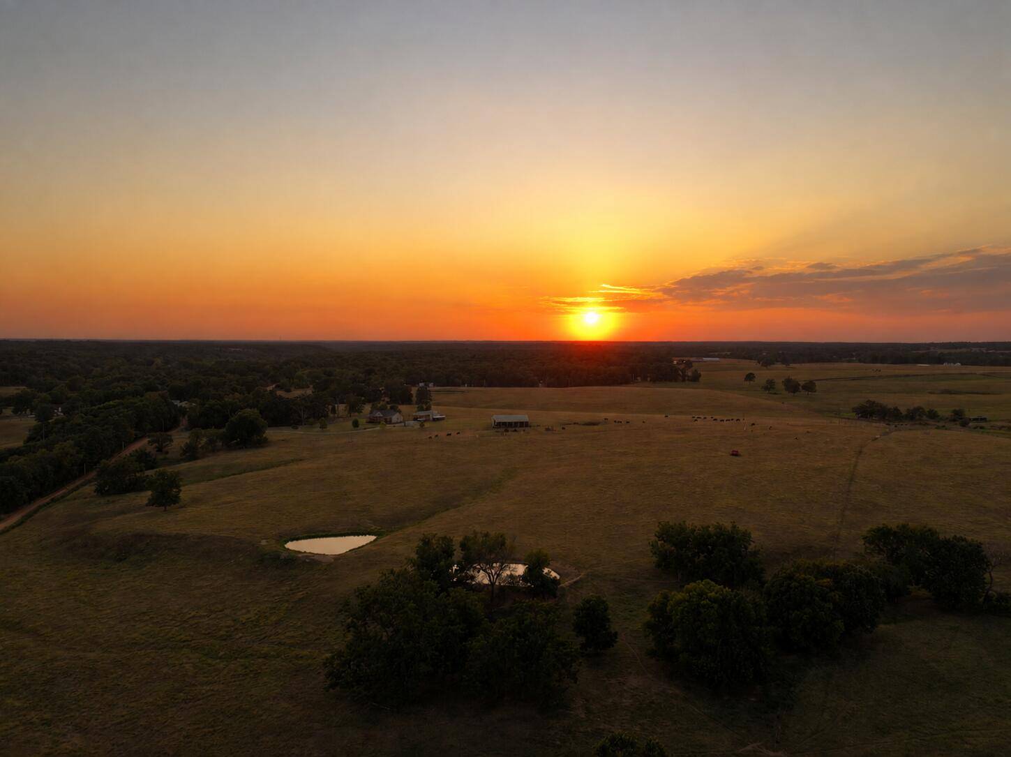 20ac Patterson Creek RD, Anderson, MO 64831