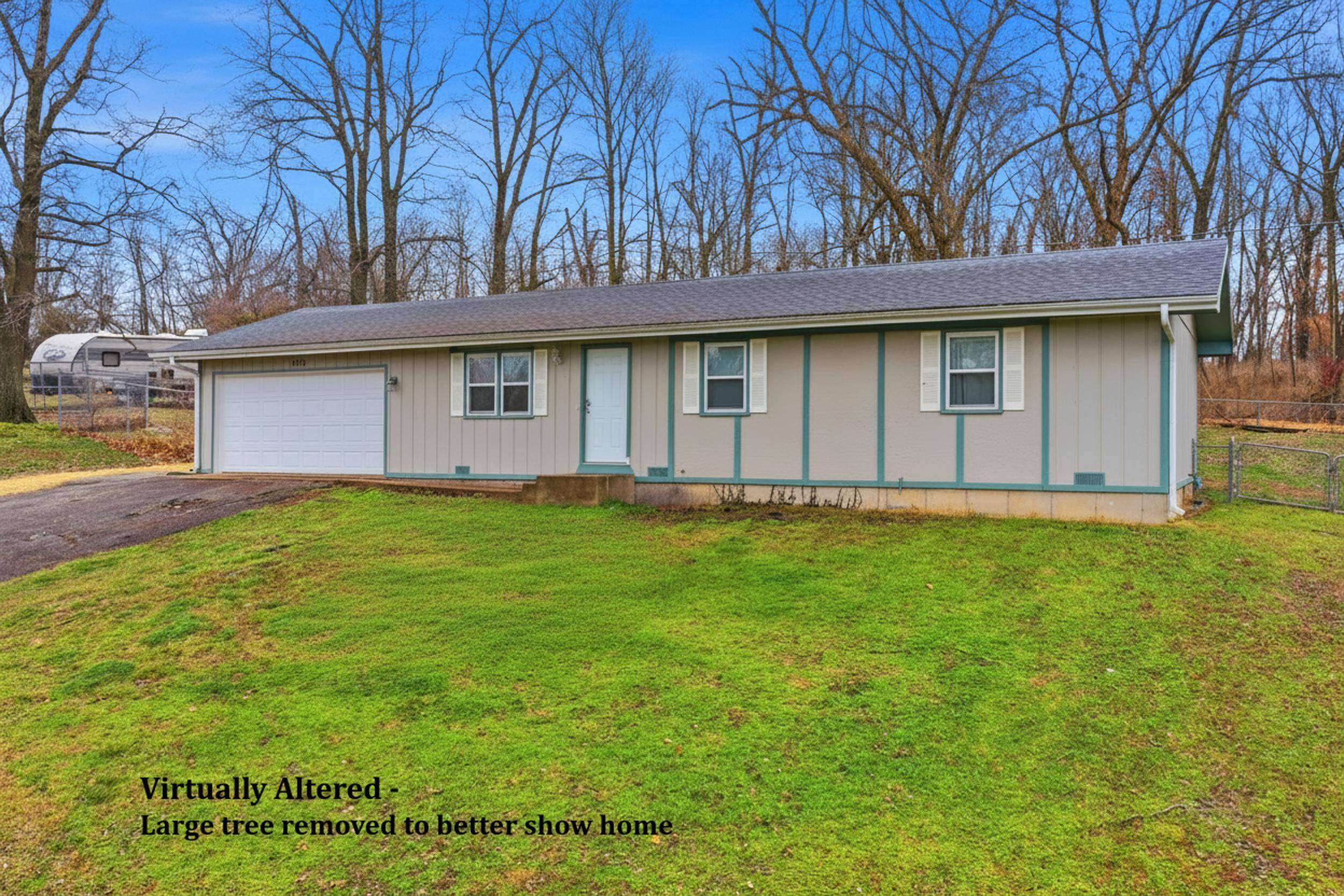 1706 N 16th ST, Ozark, MO 65721