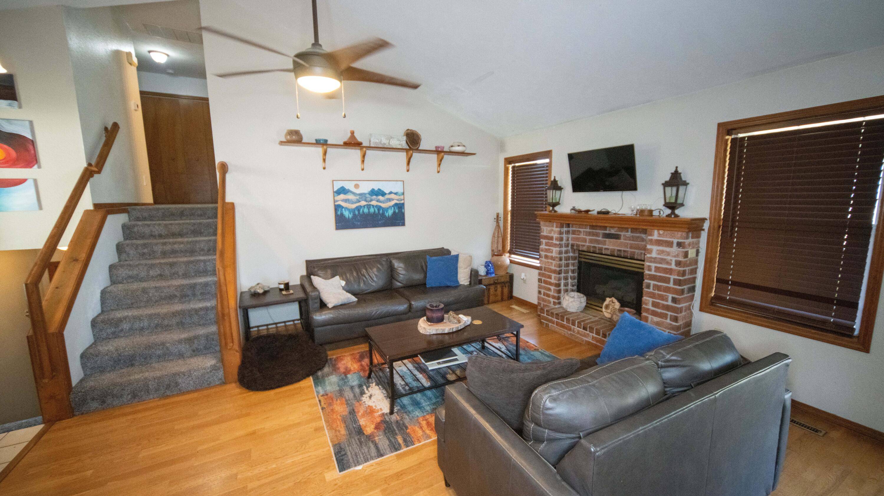 3619 W El Castile ST, Springfield, MO 65807